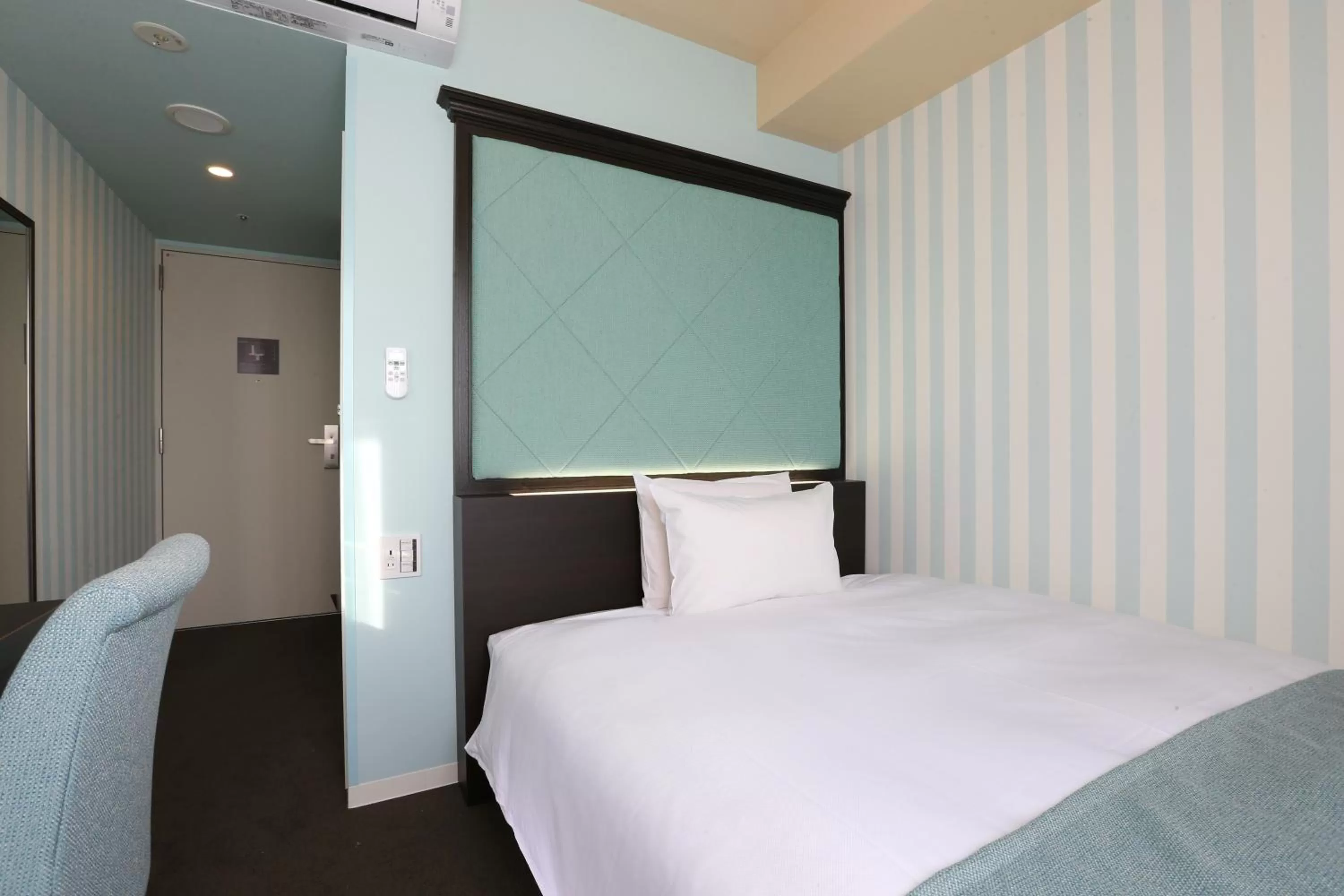 Photo of the whole room, Bed in Hotel Wing International Select Nagoya Sakae