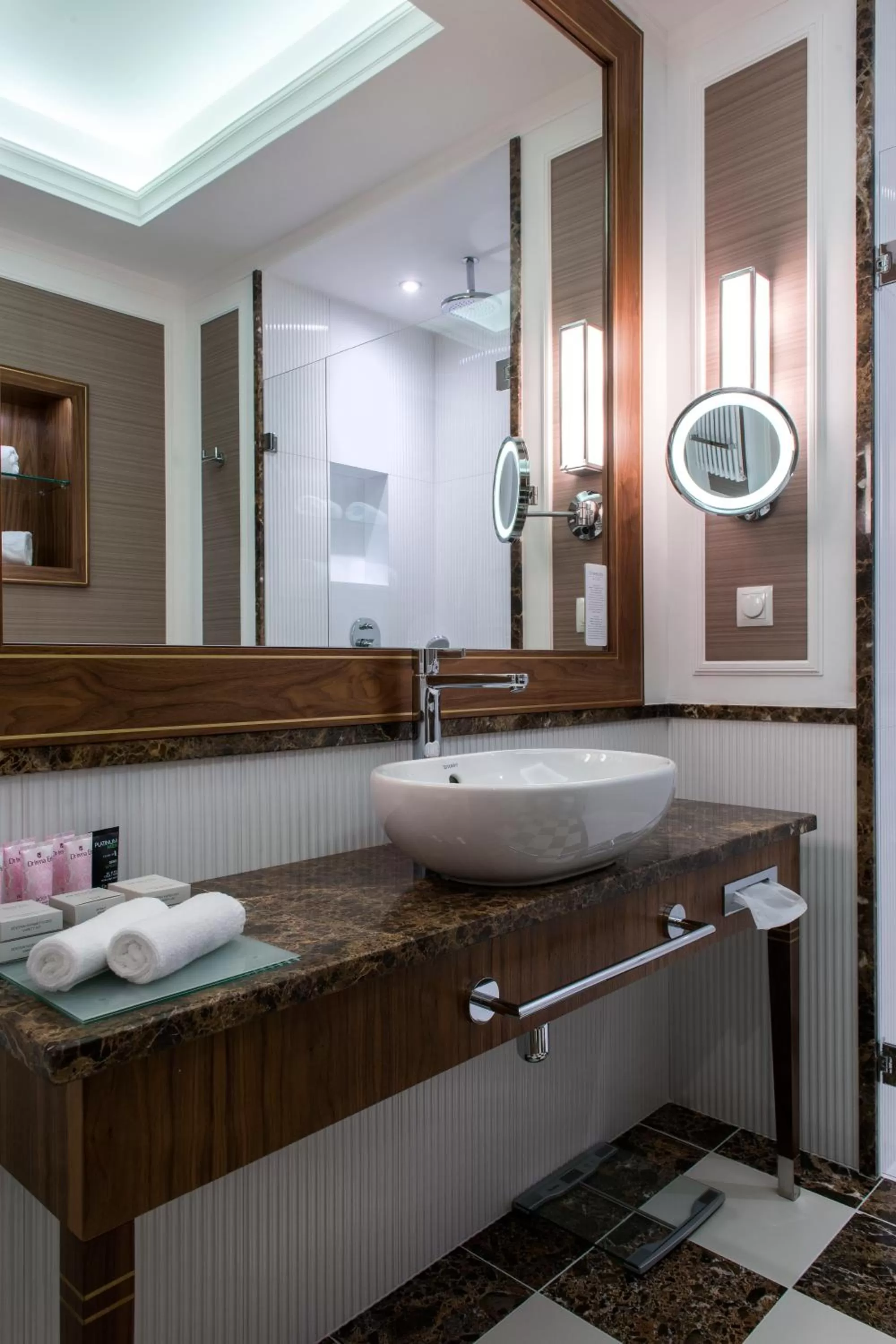 Bathroom in Hotel SPA Dr Irena Eris Polanica Zdrój