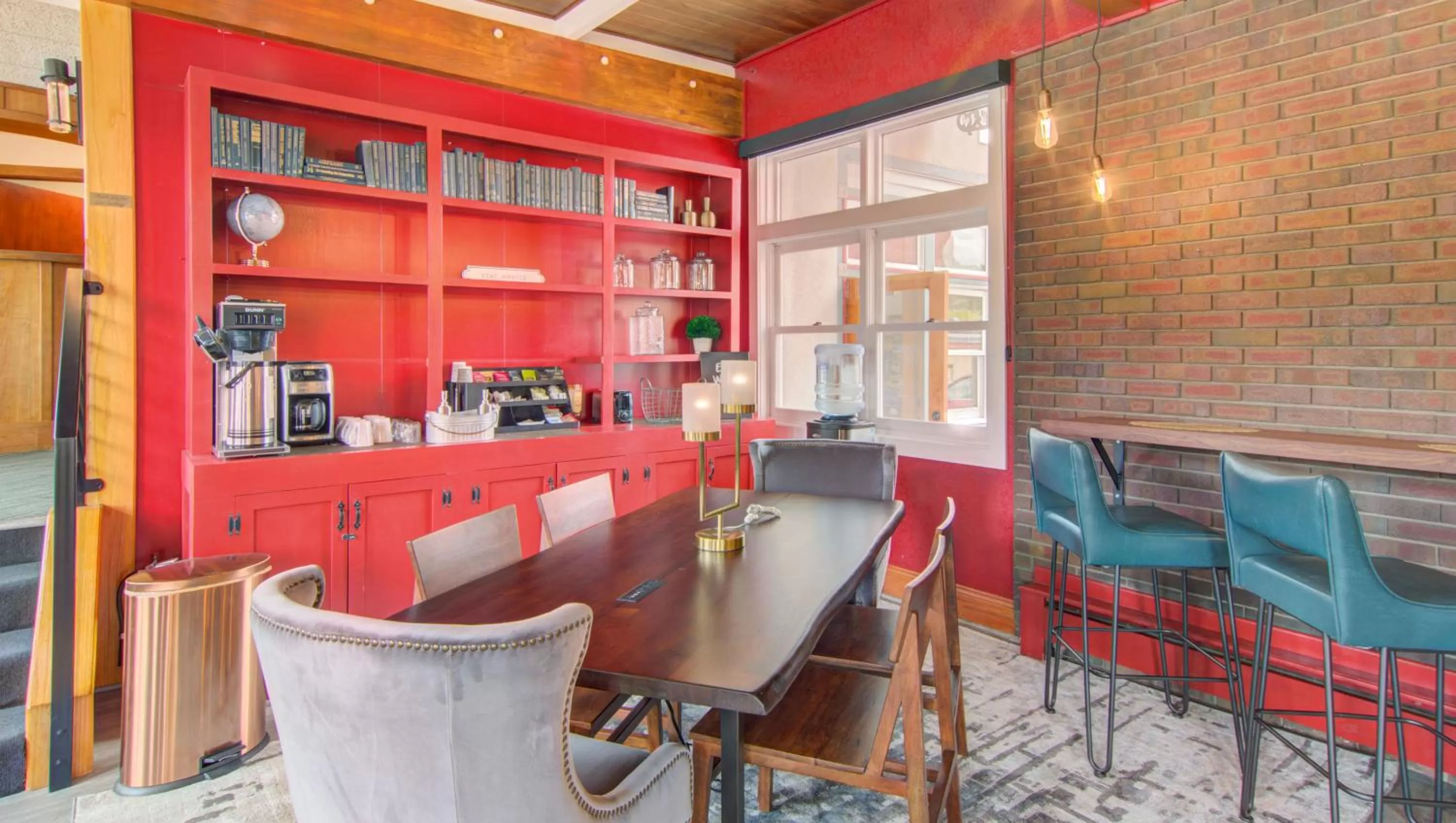 Lobby or reception in The Bristol Hotel