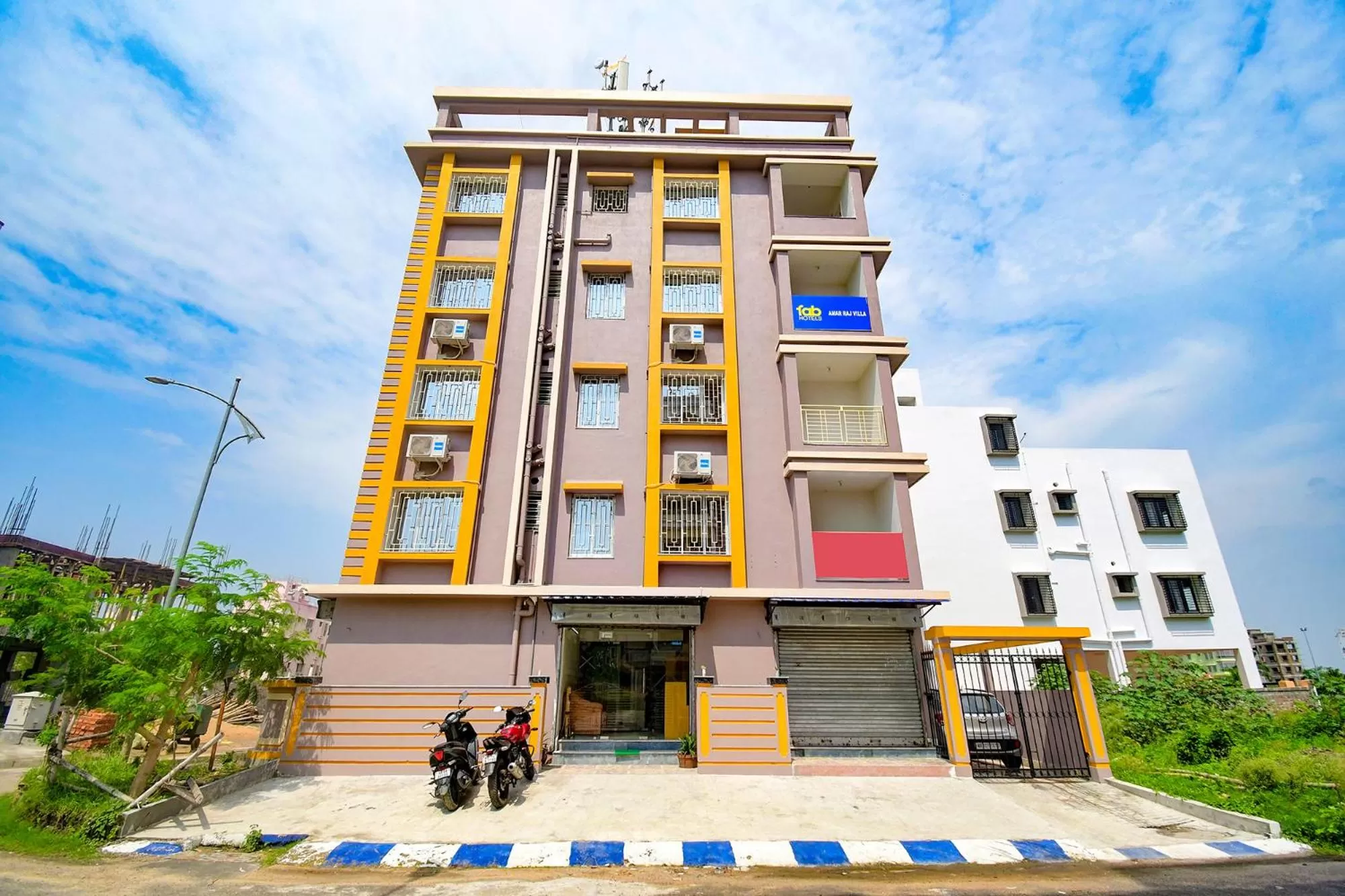 FabExpress Amar Raj Villa - Nr Eco Park