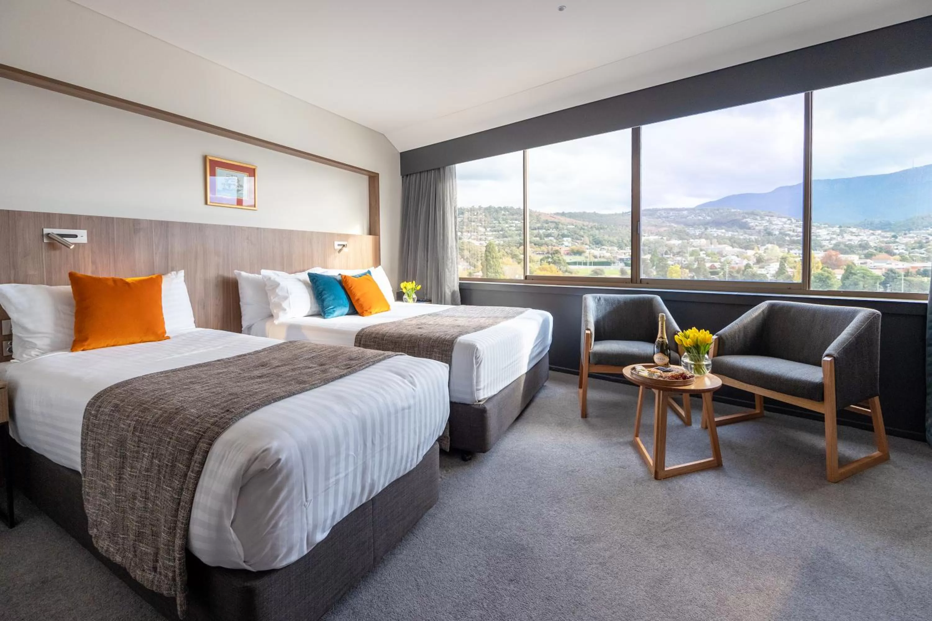 Deluxe Double or Twin Room with Mountain View in Wrest Point