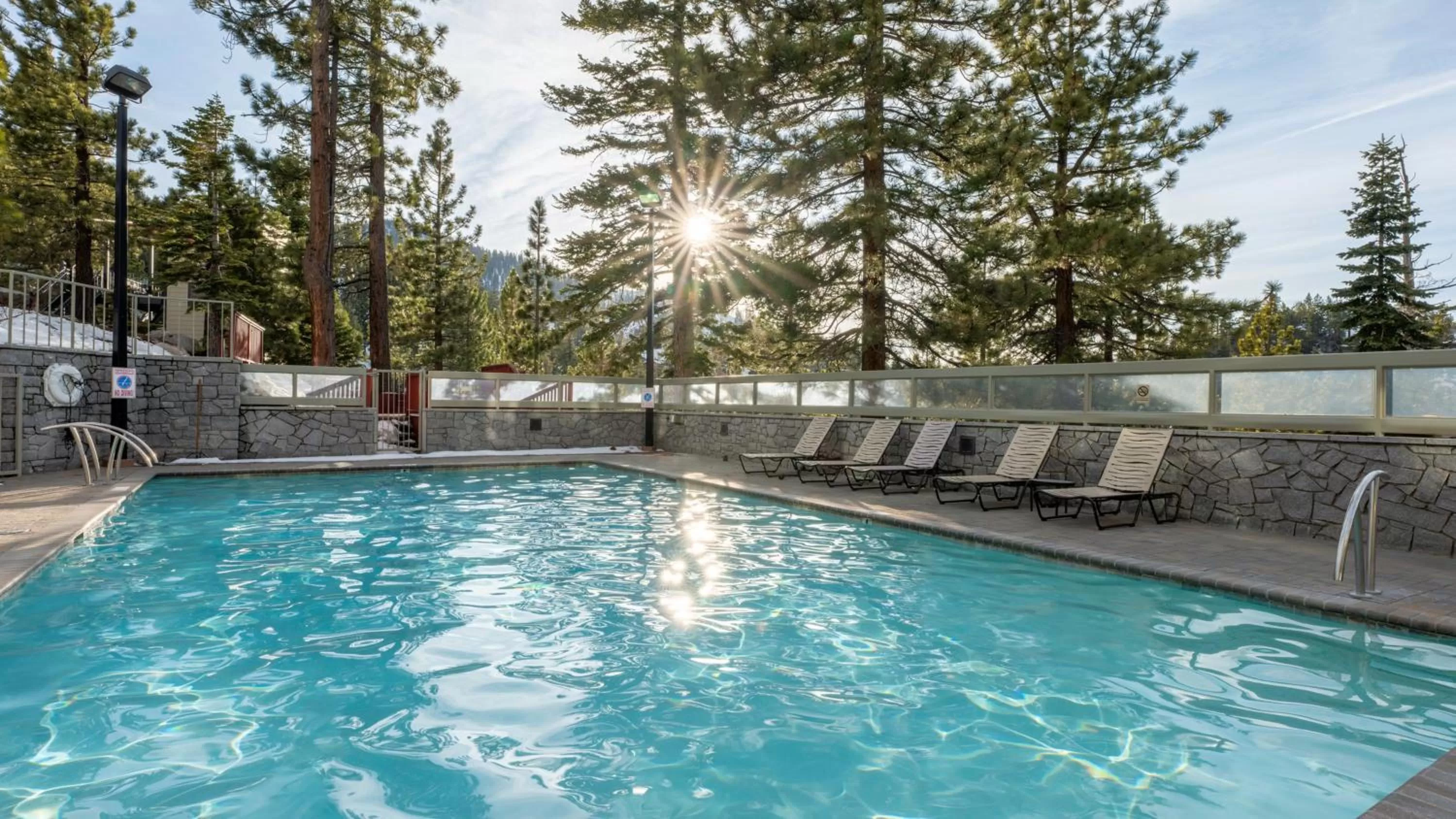 Swimming pool in Holiday Inn Club Vacations - Tahoe Ridge Resort