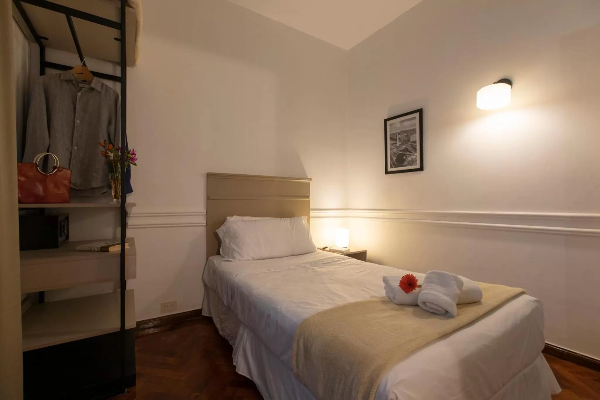 Photo of the whole room, Bed in El Misti Hotel Buenos Aires Centro