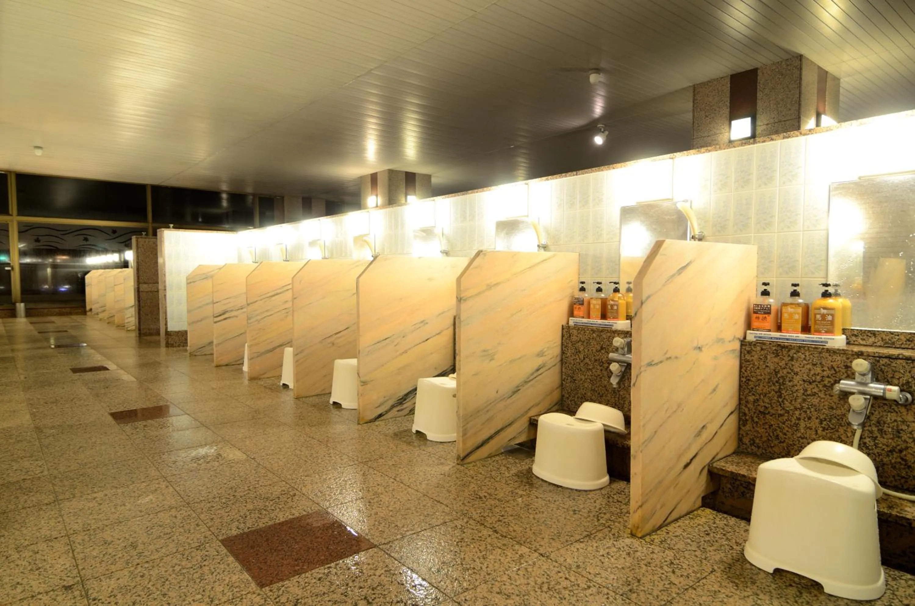 Hot Spring Bath in Jozankei Manseikaku Hotel Milione