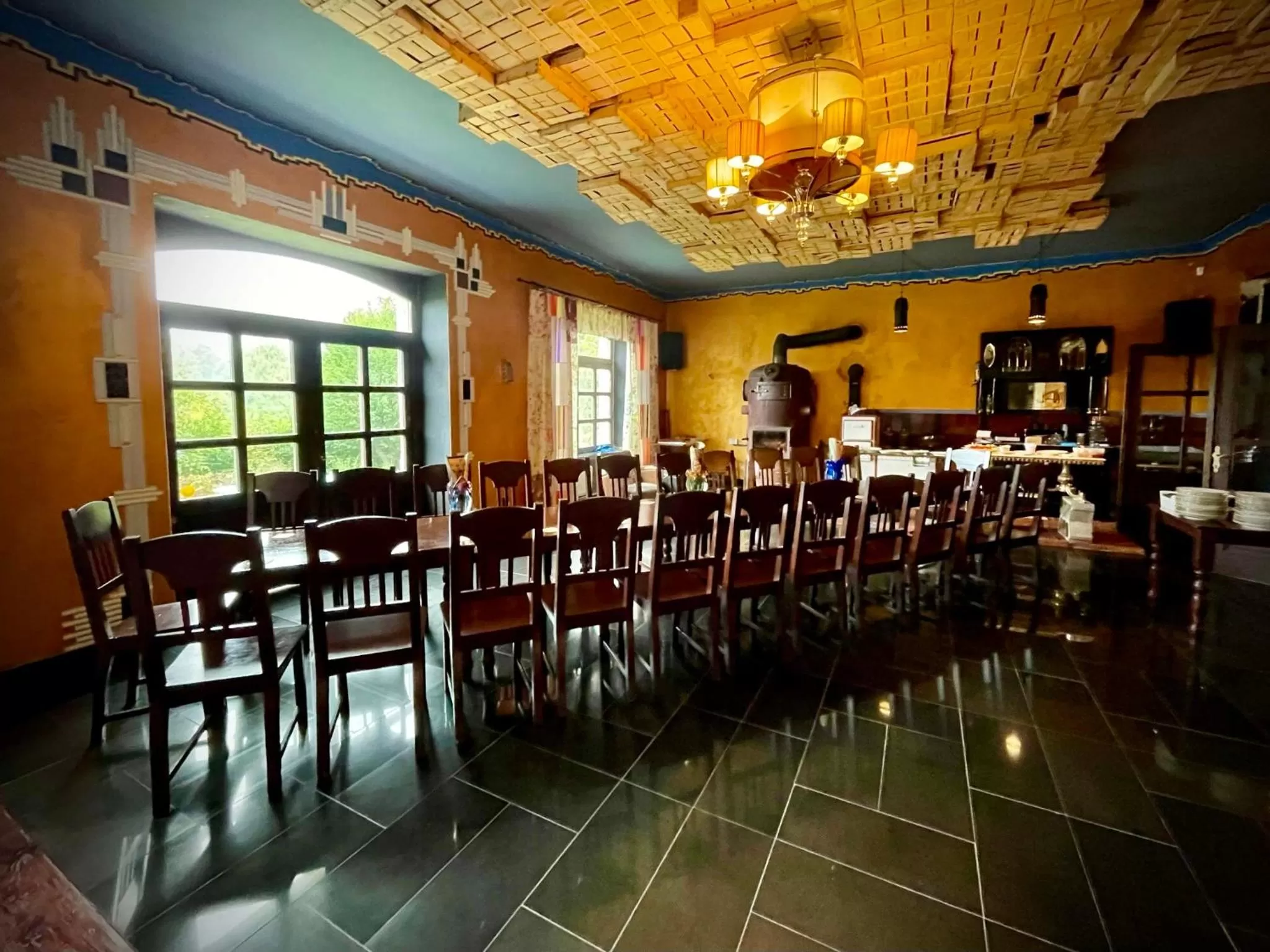 HARABURDI® Recyclart Hotel