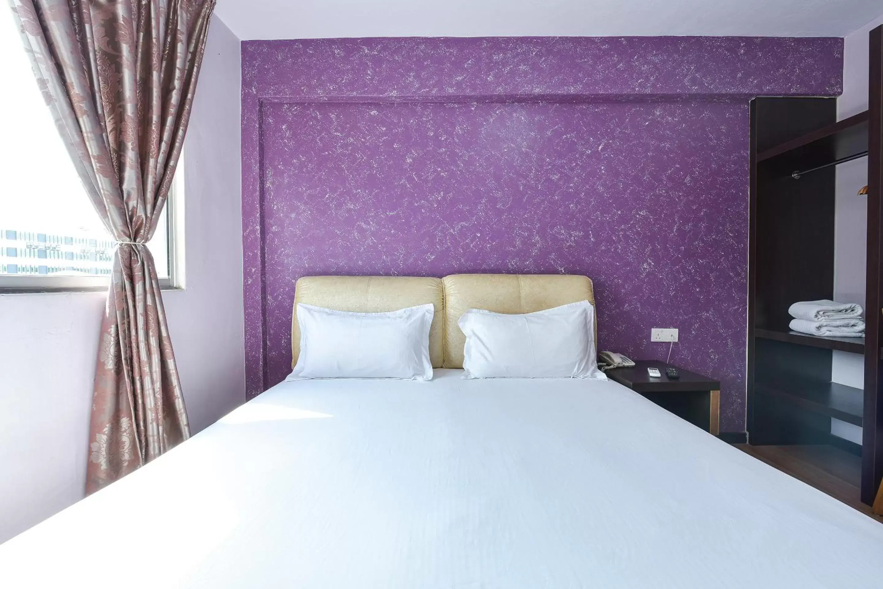 Deluxe King Room in Capital O 516 Grand CT Hotel Deluxe King Room in Capital O 516 Grand CT Hotel