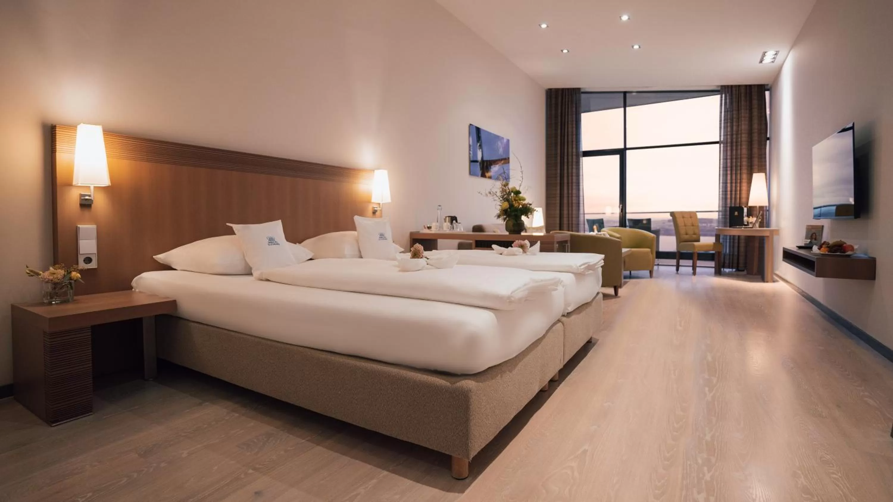 Bed in Parkhotel St.Leonhard