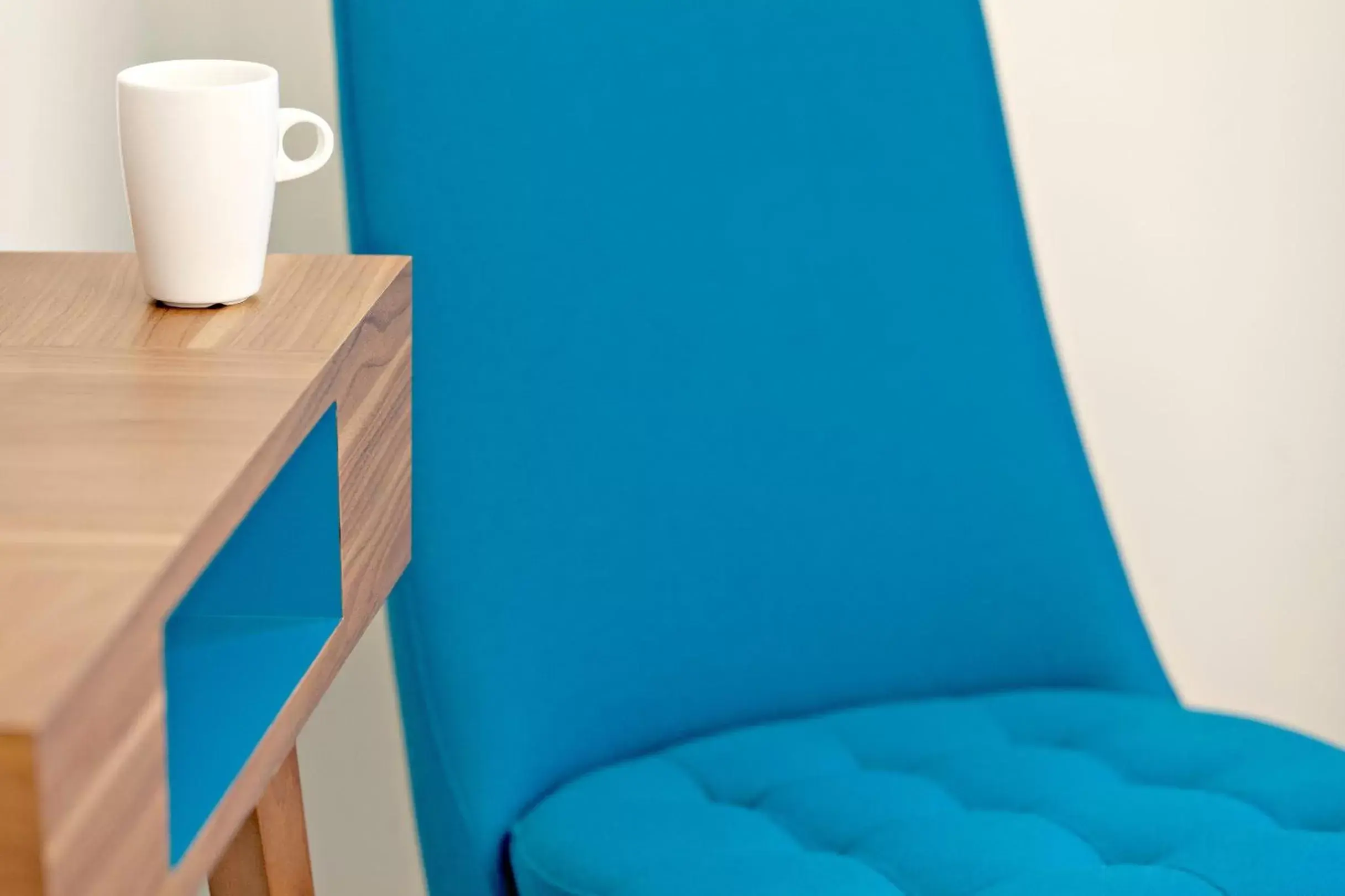 Classic Single Room in Best Western Plus 61 Paris Nation Hotel Classic Single Room in Best Western Plus 61 Paris Nation Hotel