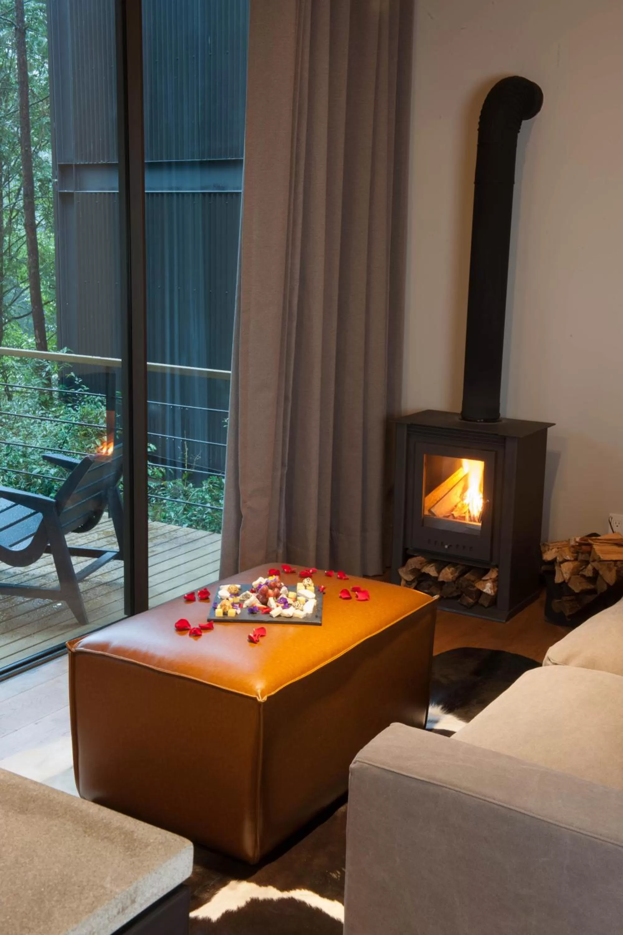 Living room, Bed in Rodavento Boutique Hotel & Spa