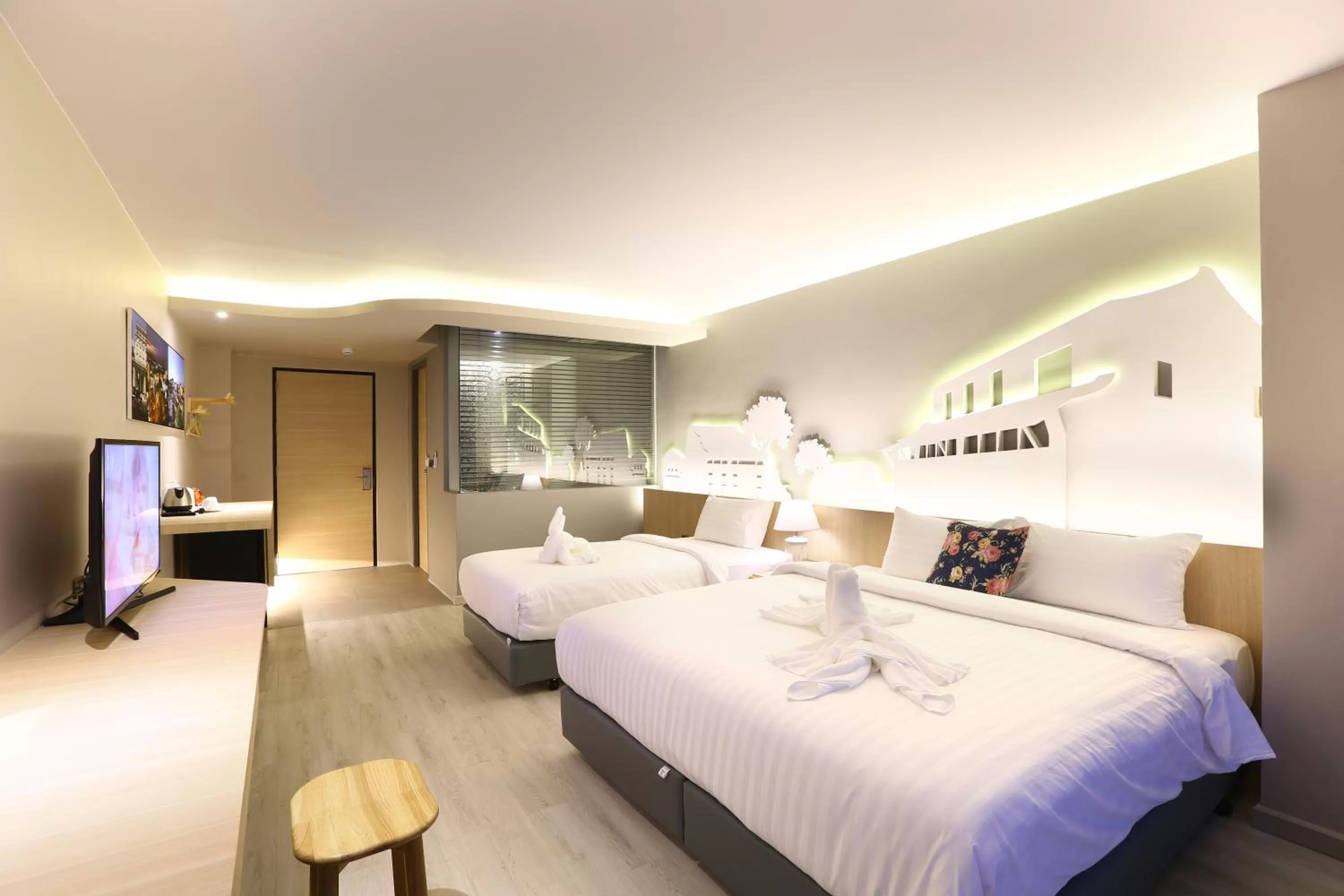 Bedroom, Bed in Hatyai Signature Hotel