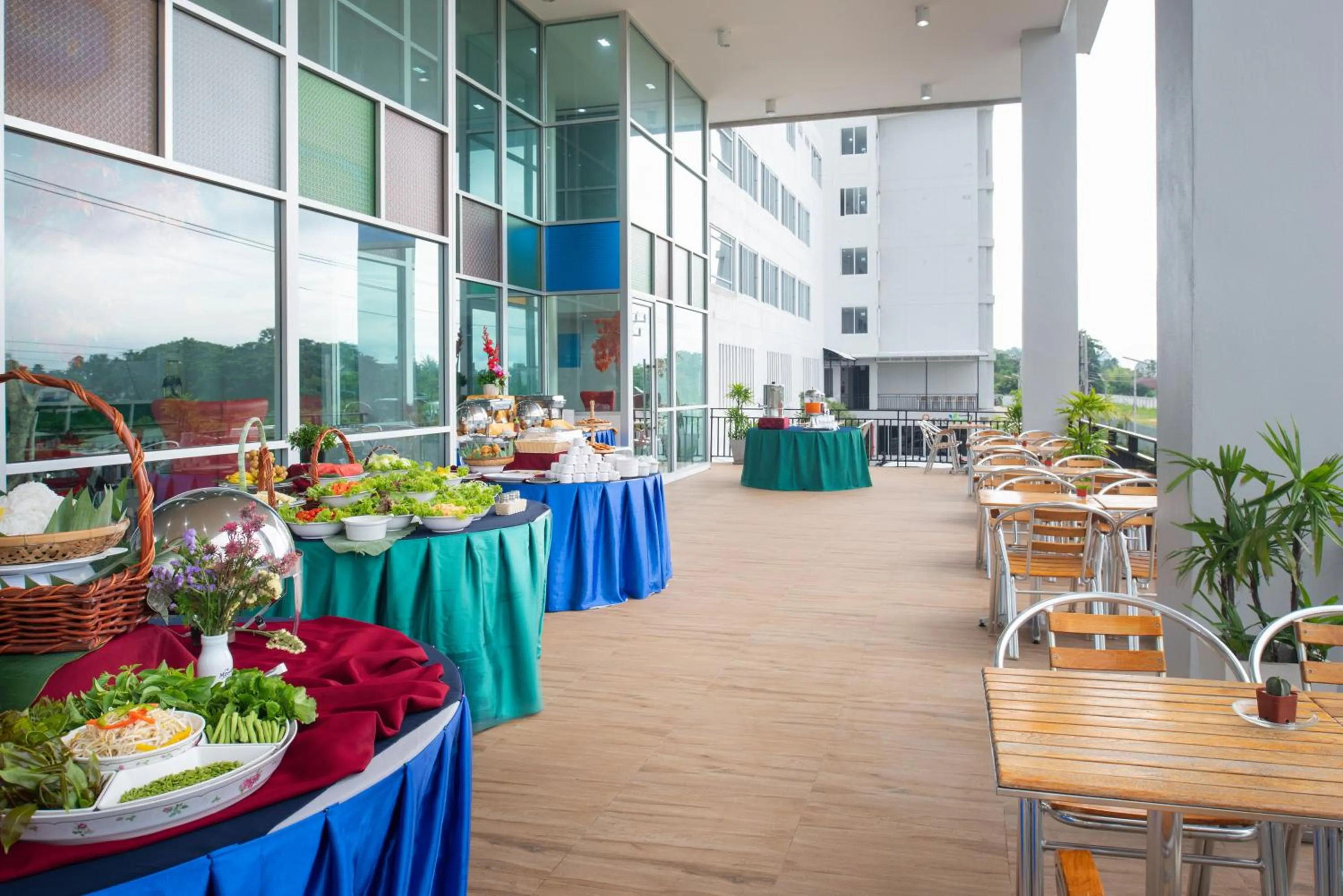 Restaurant/places to eat in Eco Inn Prime Nakhon Si Thammarat