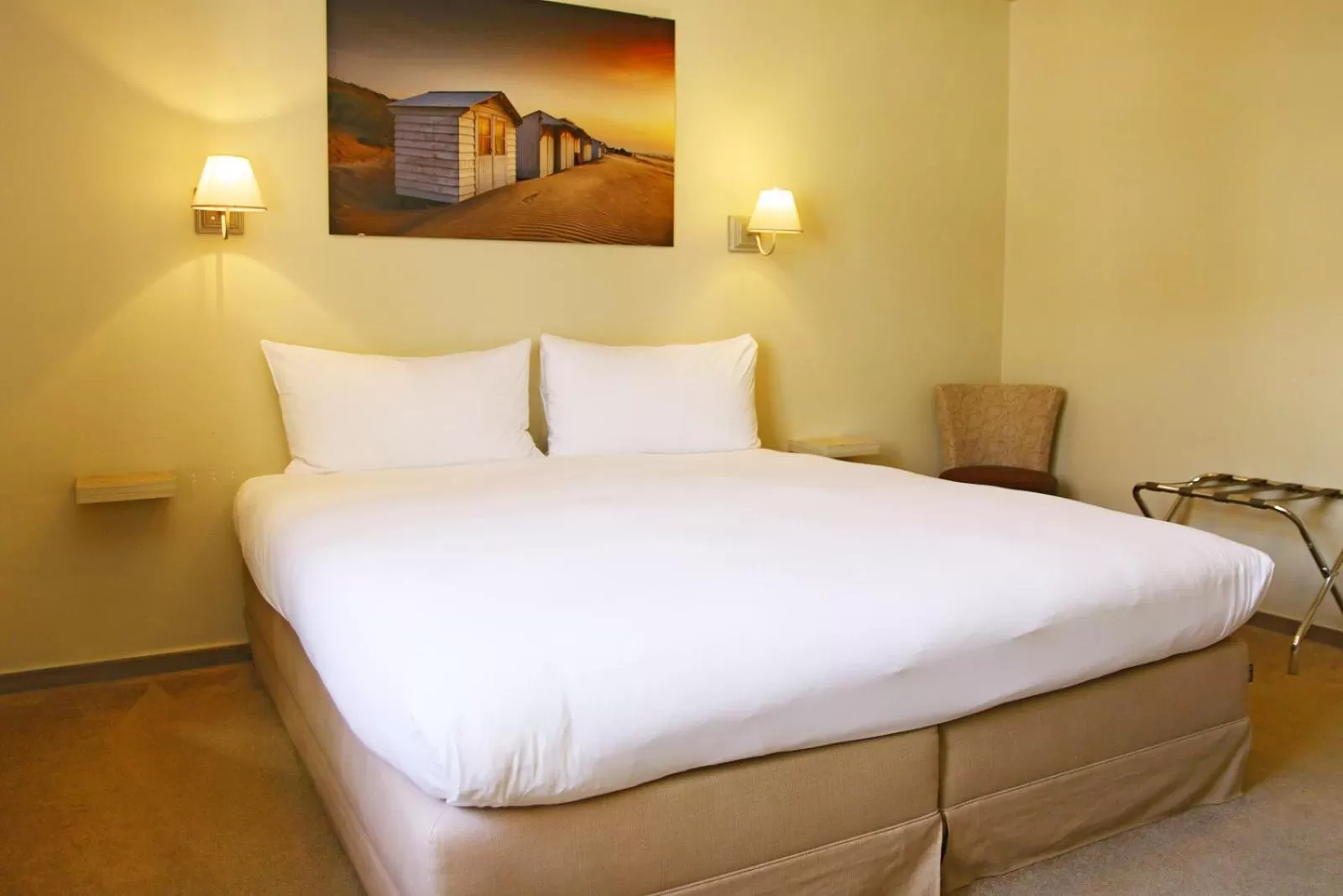 Photo of the whole room, Bed in Hotel Les Dunes