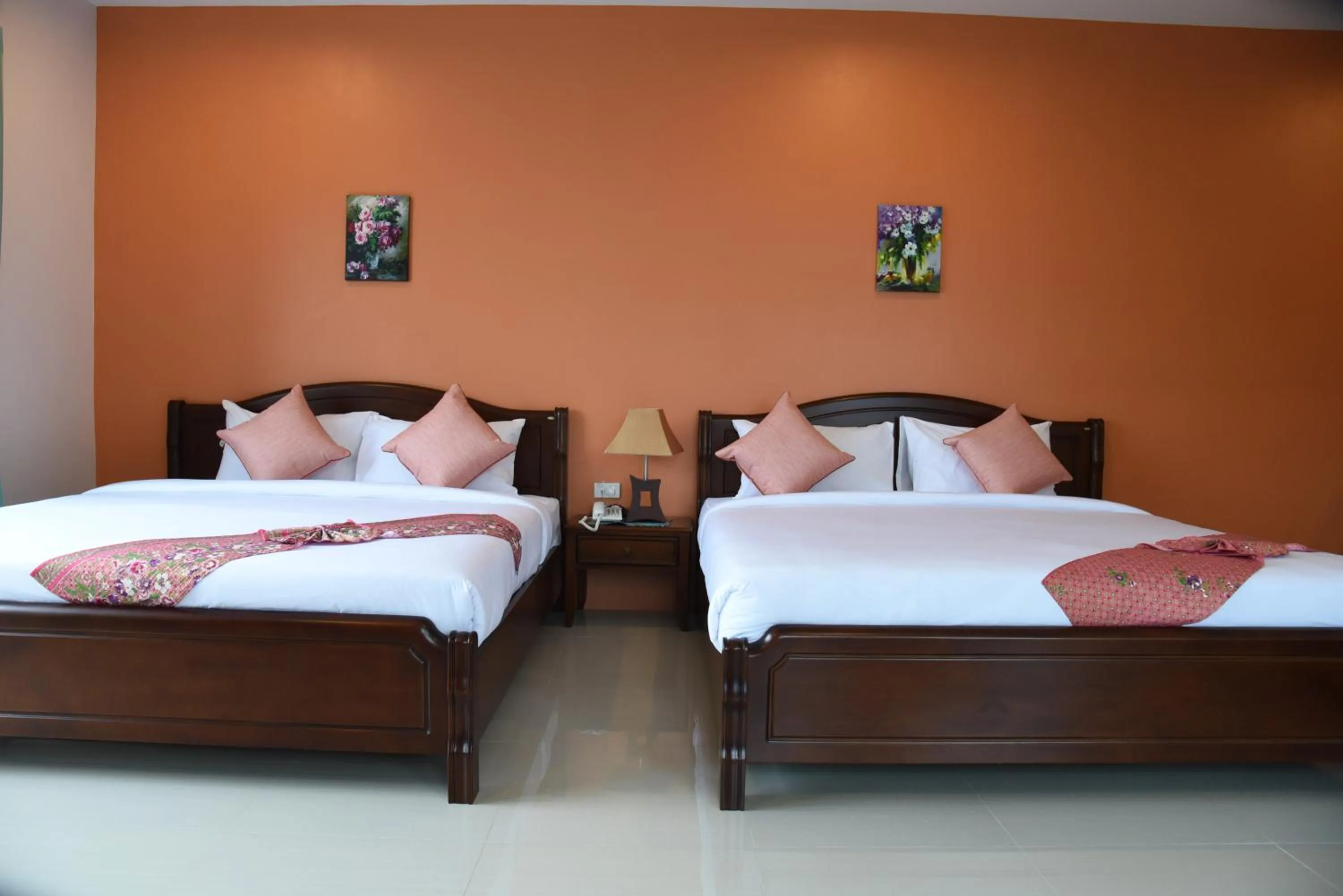 Bedroom, Bed in Krabi Phetpailin Hotel