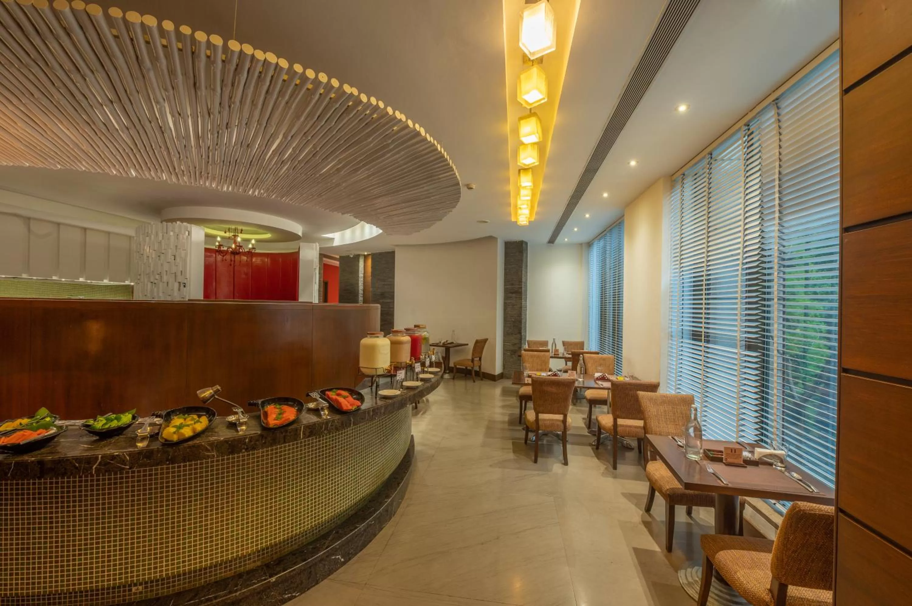 Restaurant/places to eat in O Hotel Pune