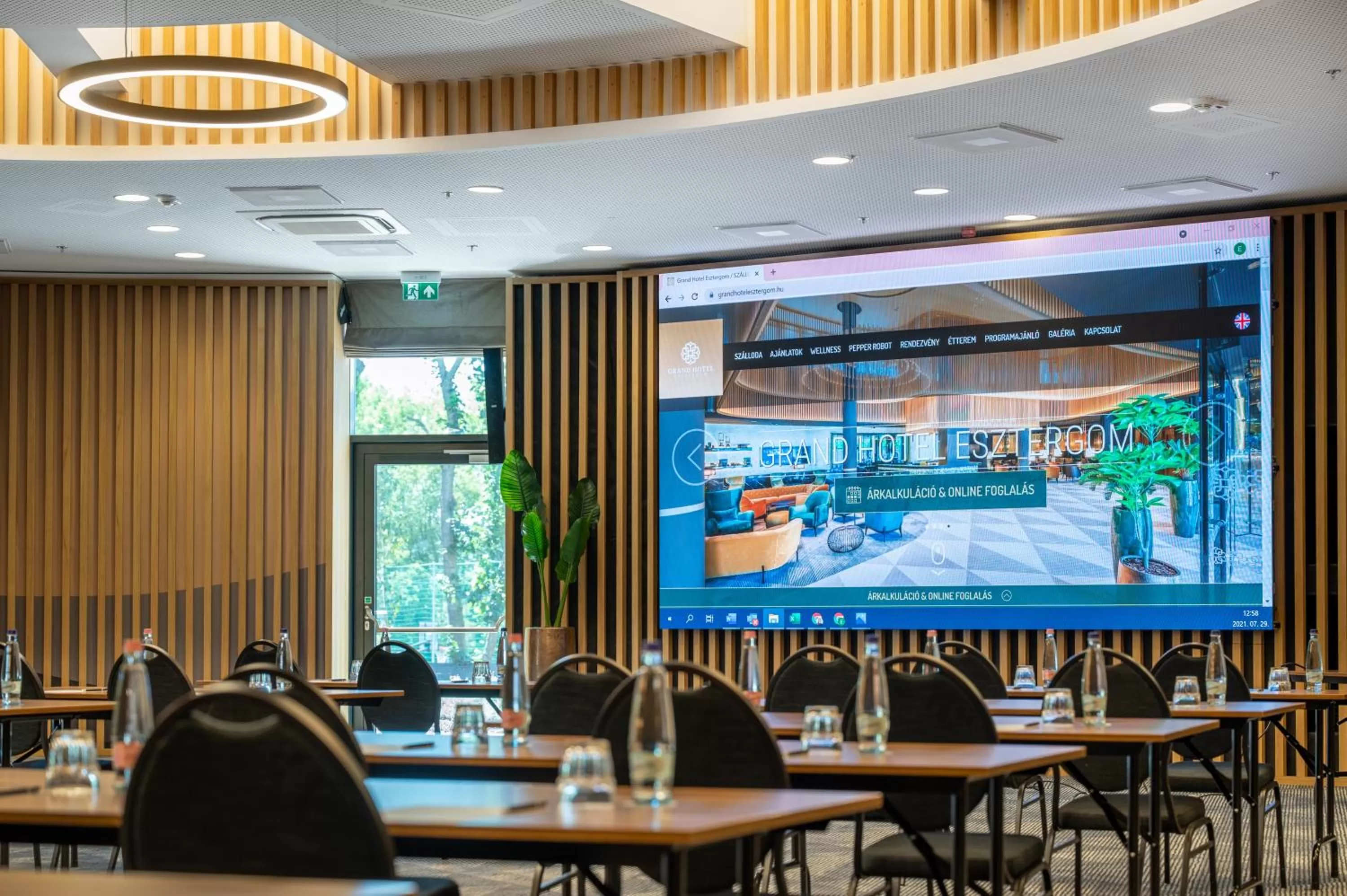 Meeting/conference room in Grand Hotel Esztergom