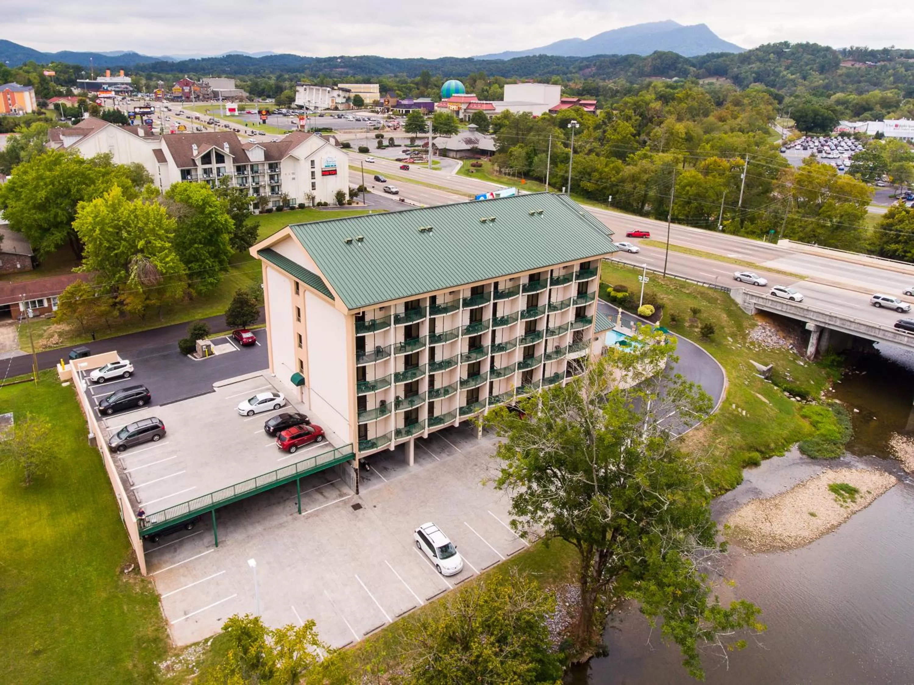 Bird's eye view in Pigeon River Inn