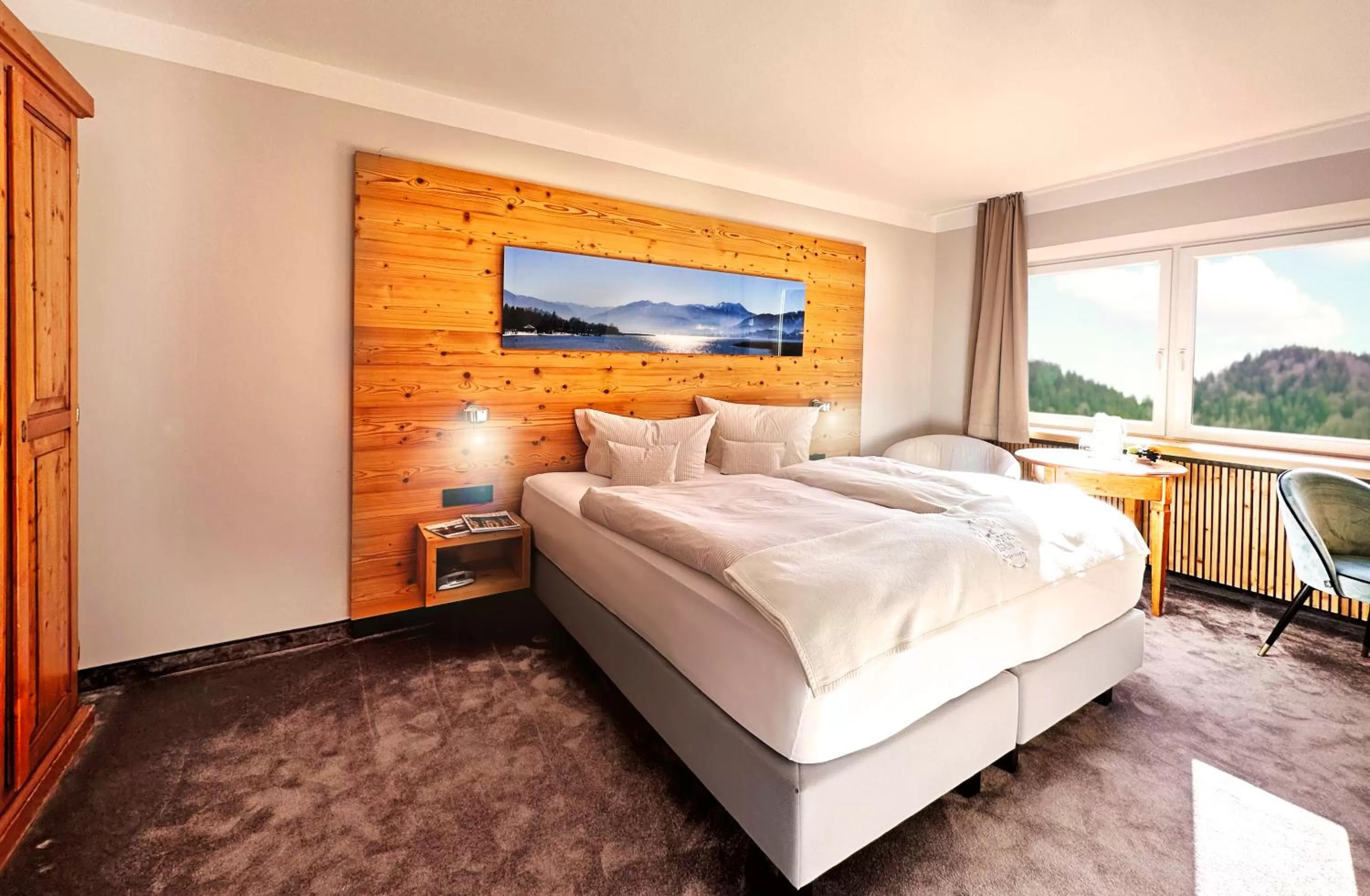 Bed in Hotel Berlin Tegernsee