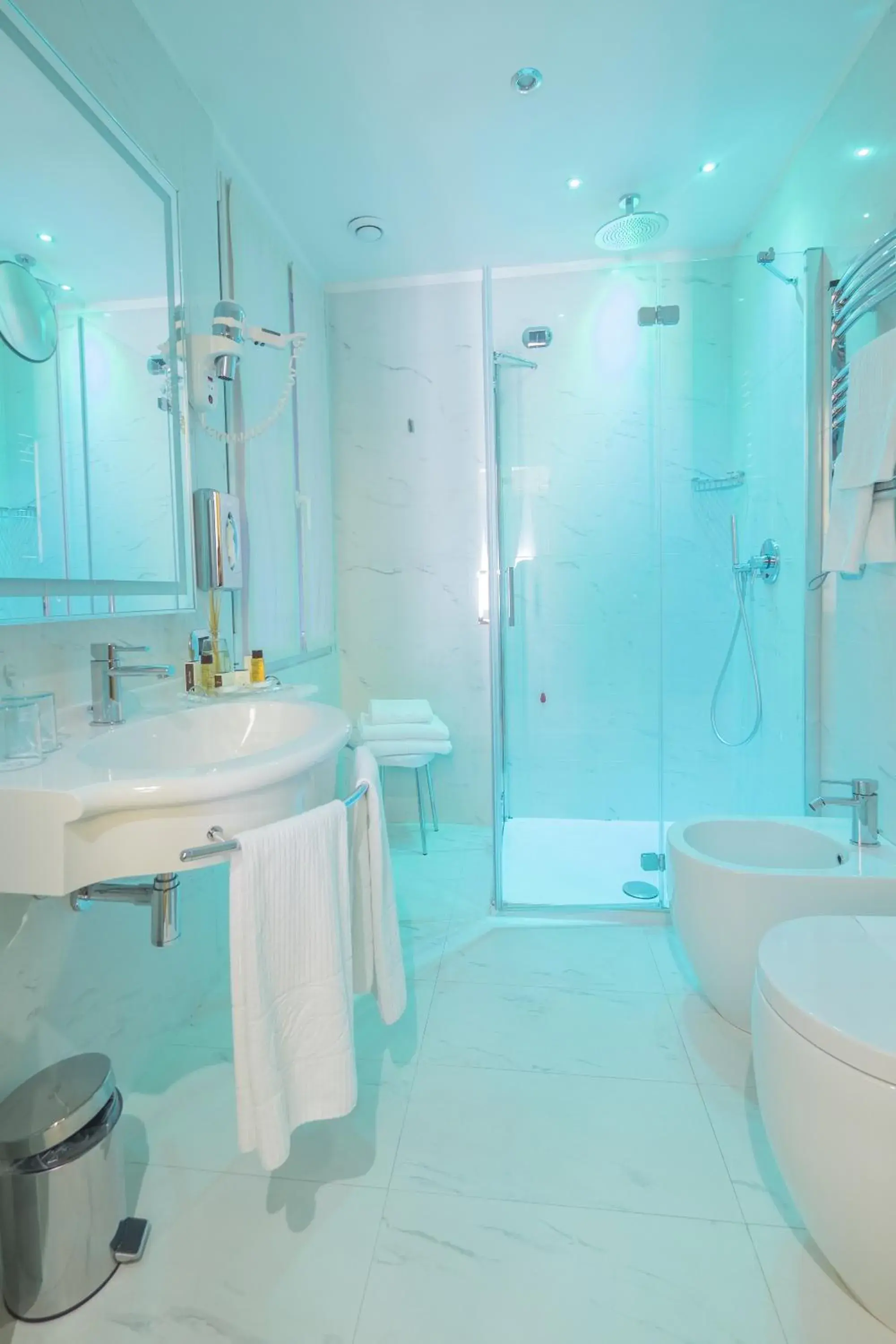 Deluxe Twin Room in Hotel Teco Deluxe Twin Room in Hotel Teco