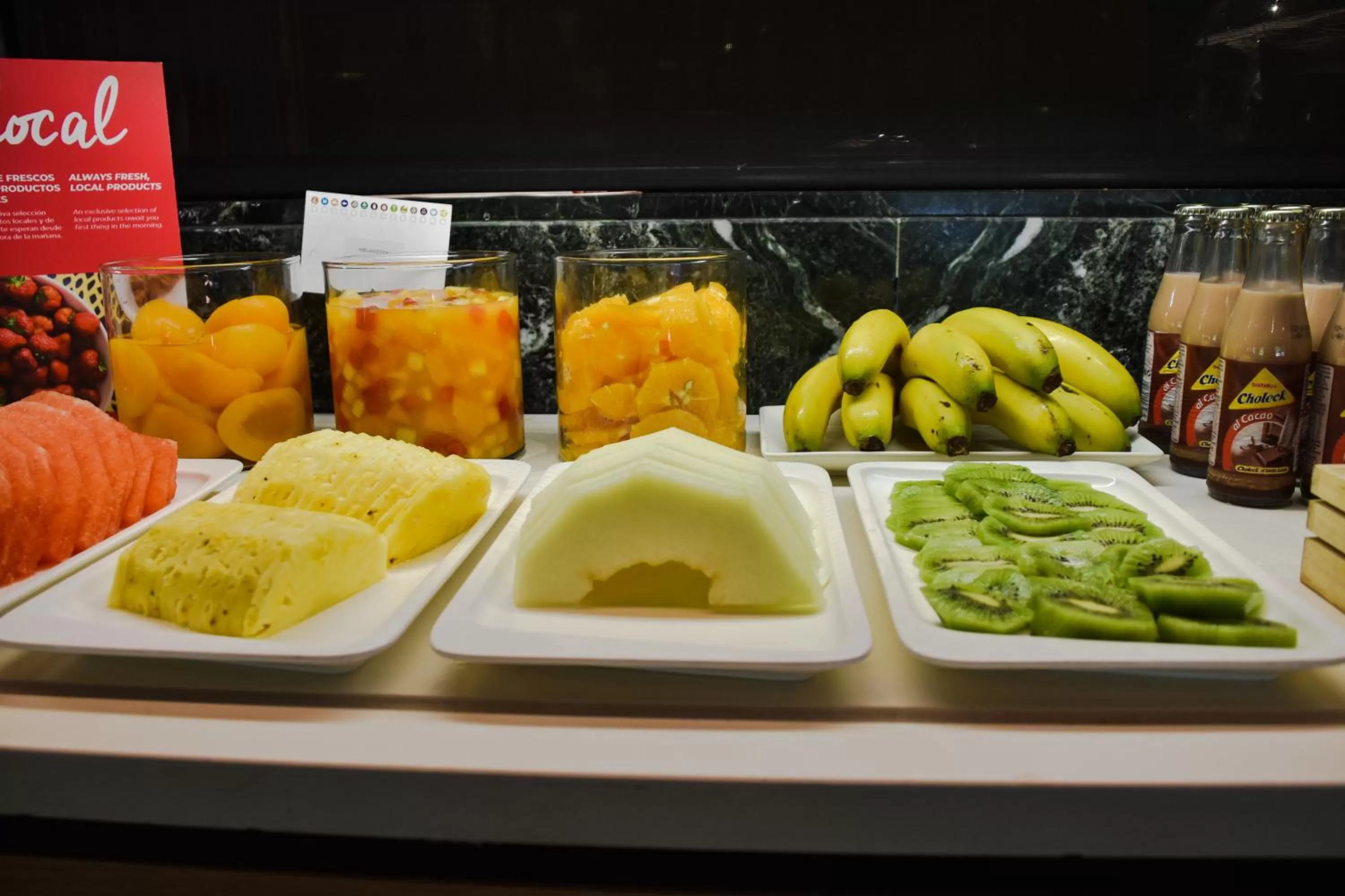 Breakfast in Aparthotel Atenea Valles