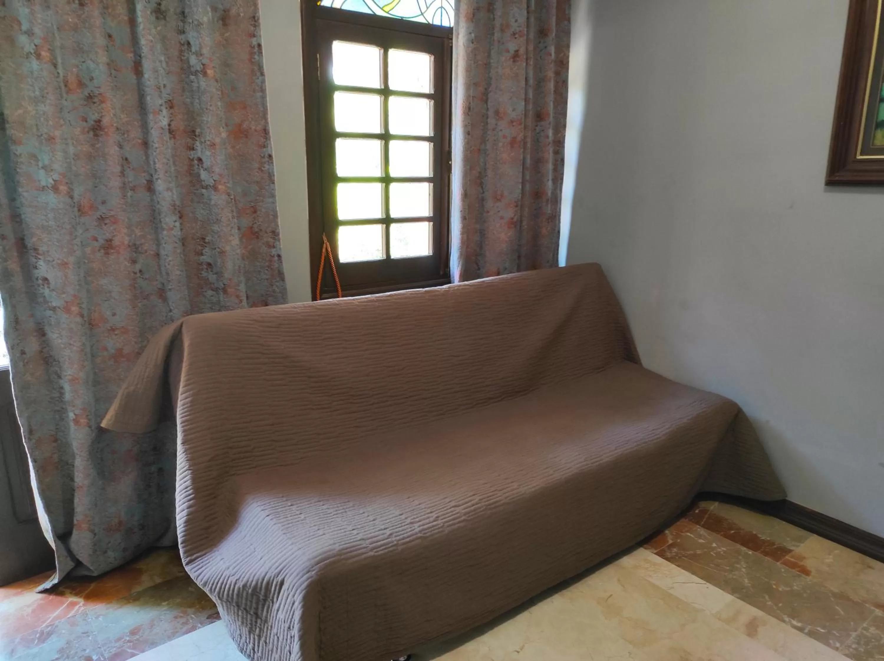 Apartamentos Gaudi Style