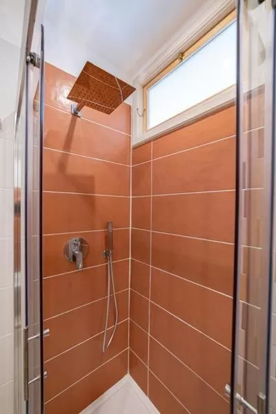 Shower in ToviMar Apartments