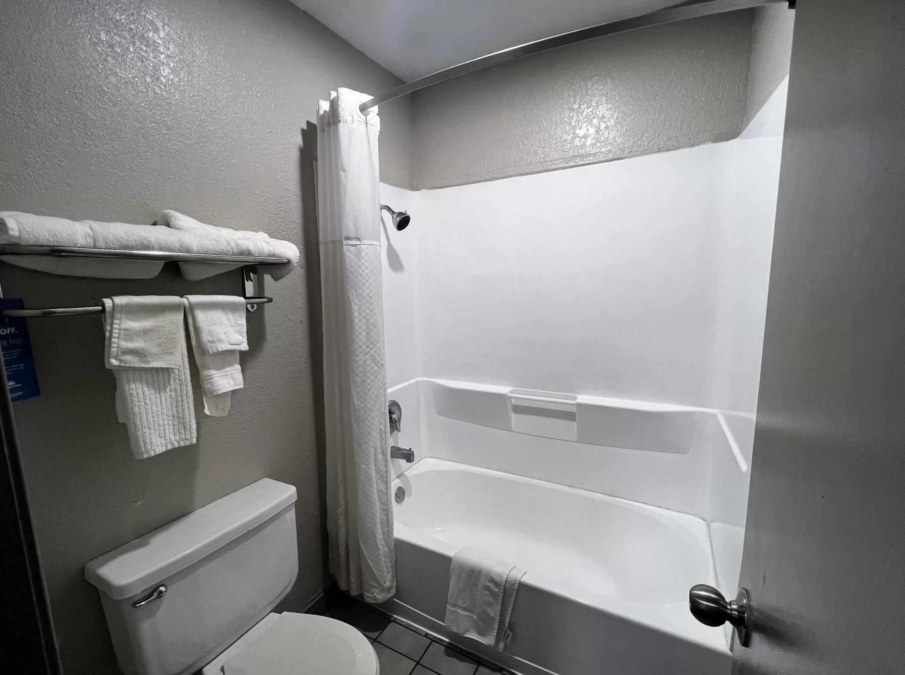 Bathroom in Days Inn & Suites by Wyndham - Canton First Monday Trade Days