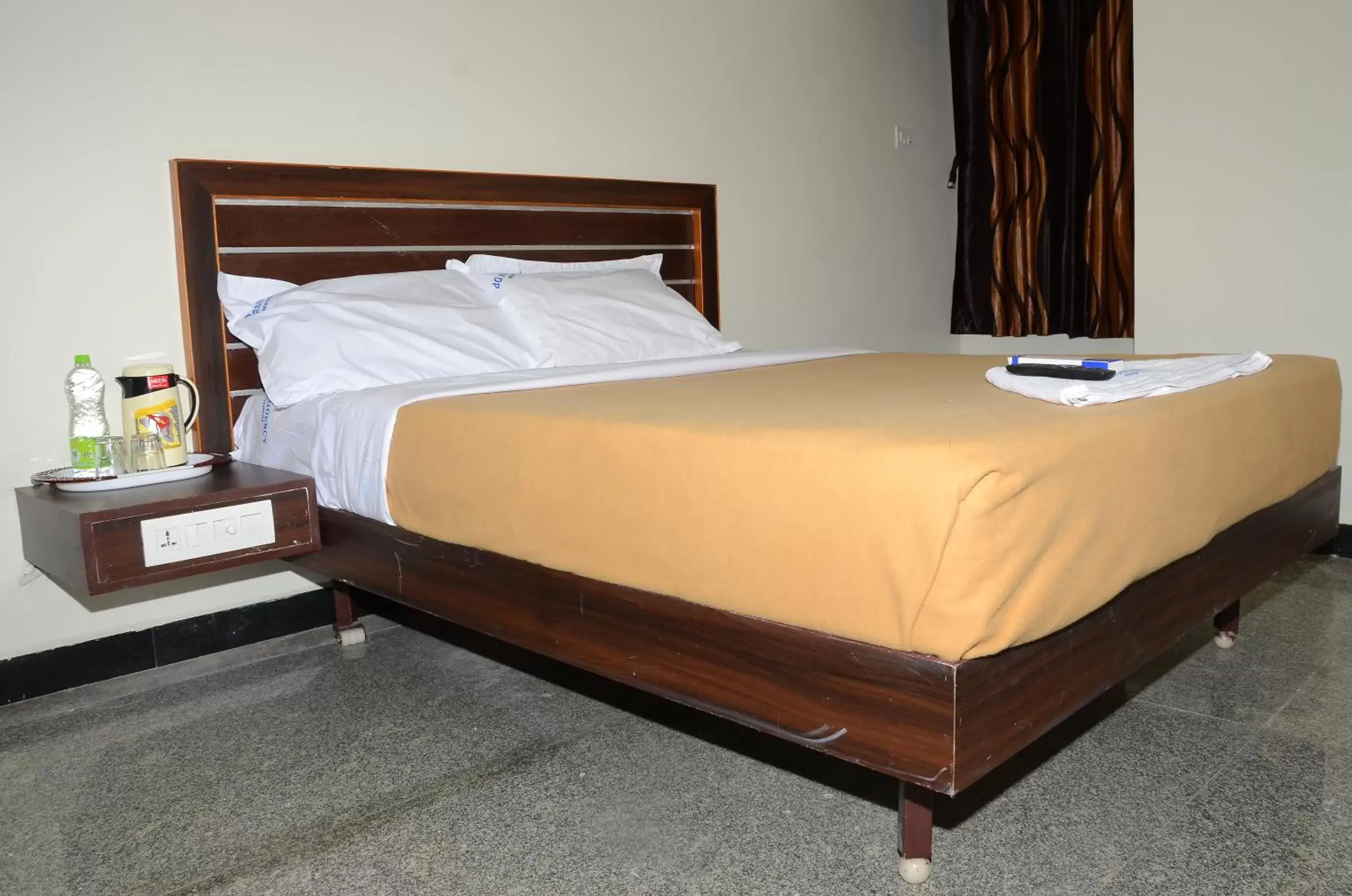 Deluxe Double Room - single occupancy in BG Residency Deluxe Double Room - single occupancy in BG Residency