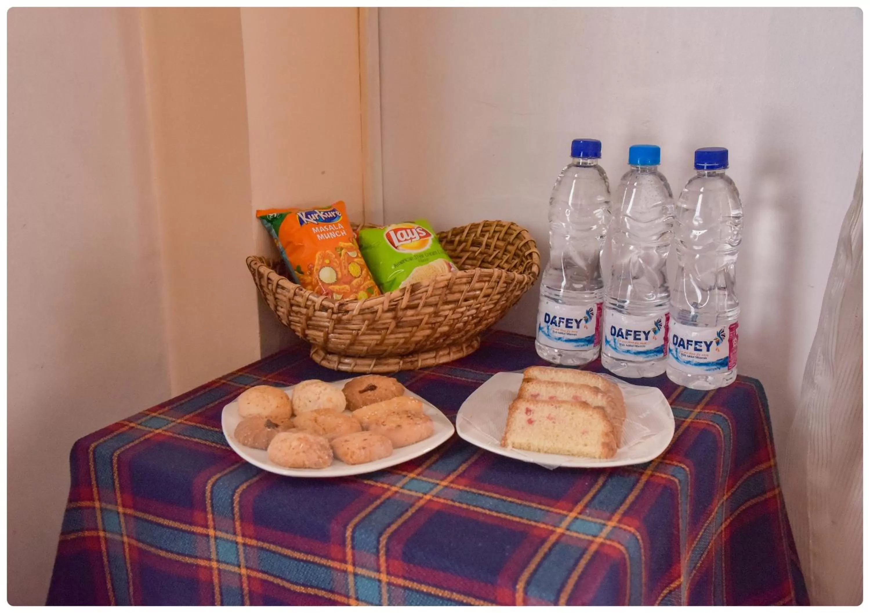 Food and drinks in Cedar Inn