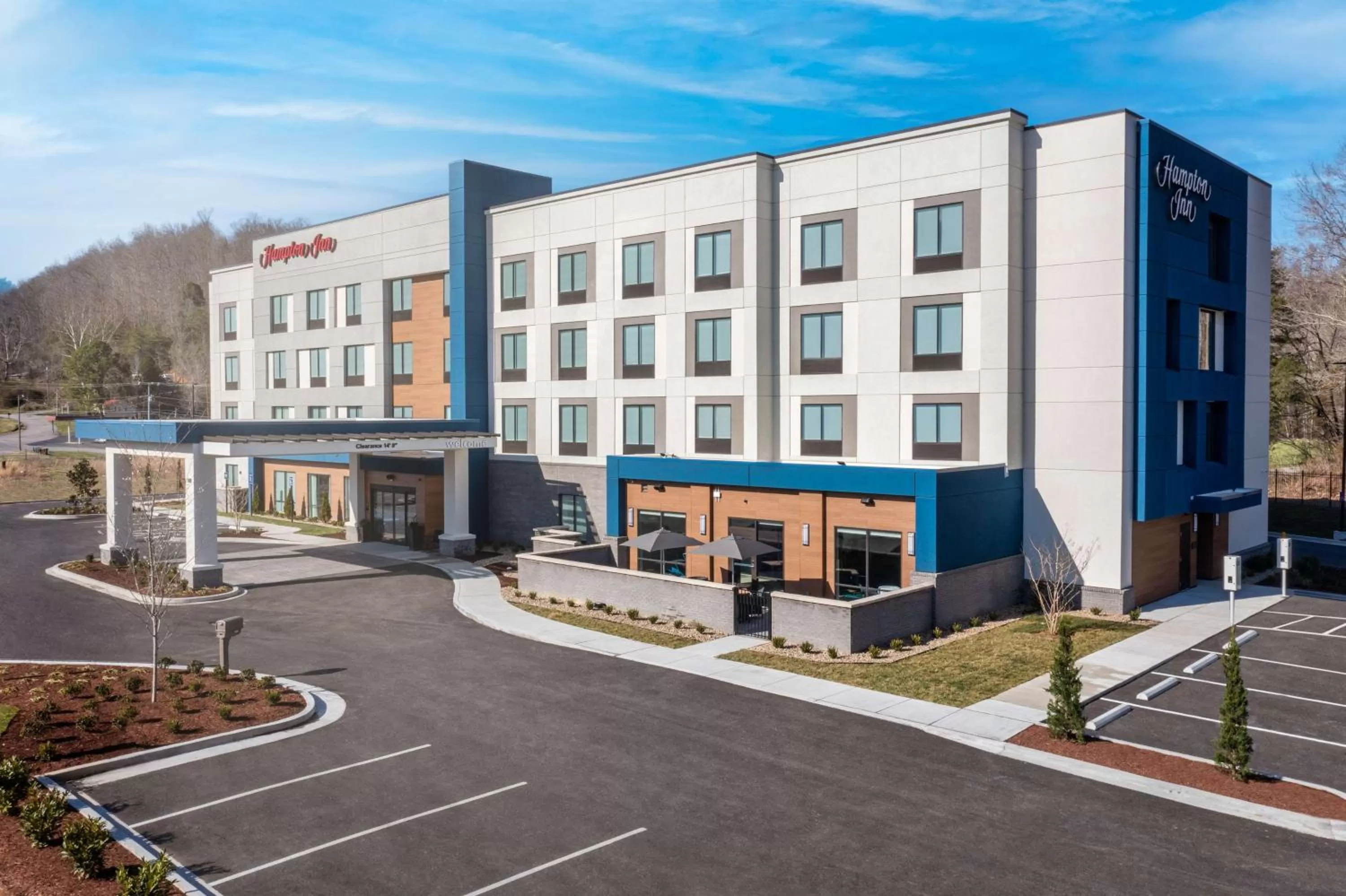 Property building in Hampton Inn by Hilton Ashland City, Tn