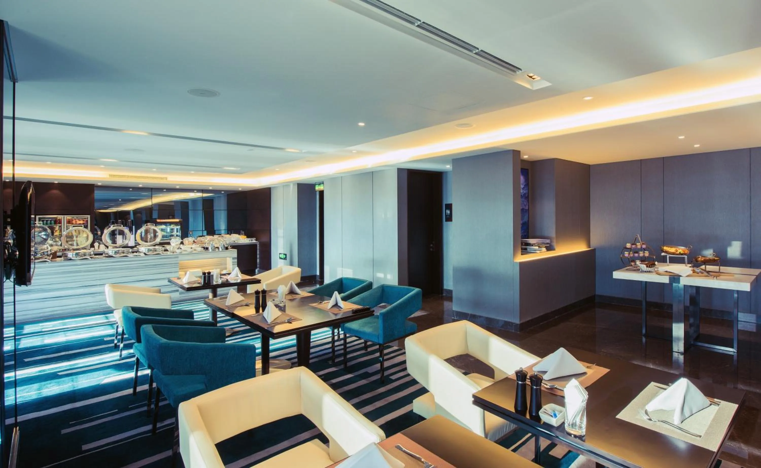 Lounge or bar in Pan Pacific Tianjin