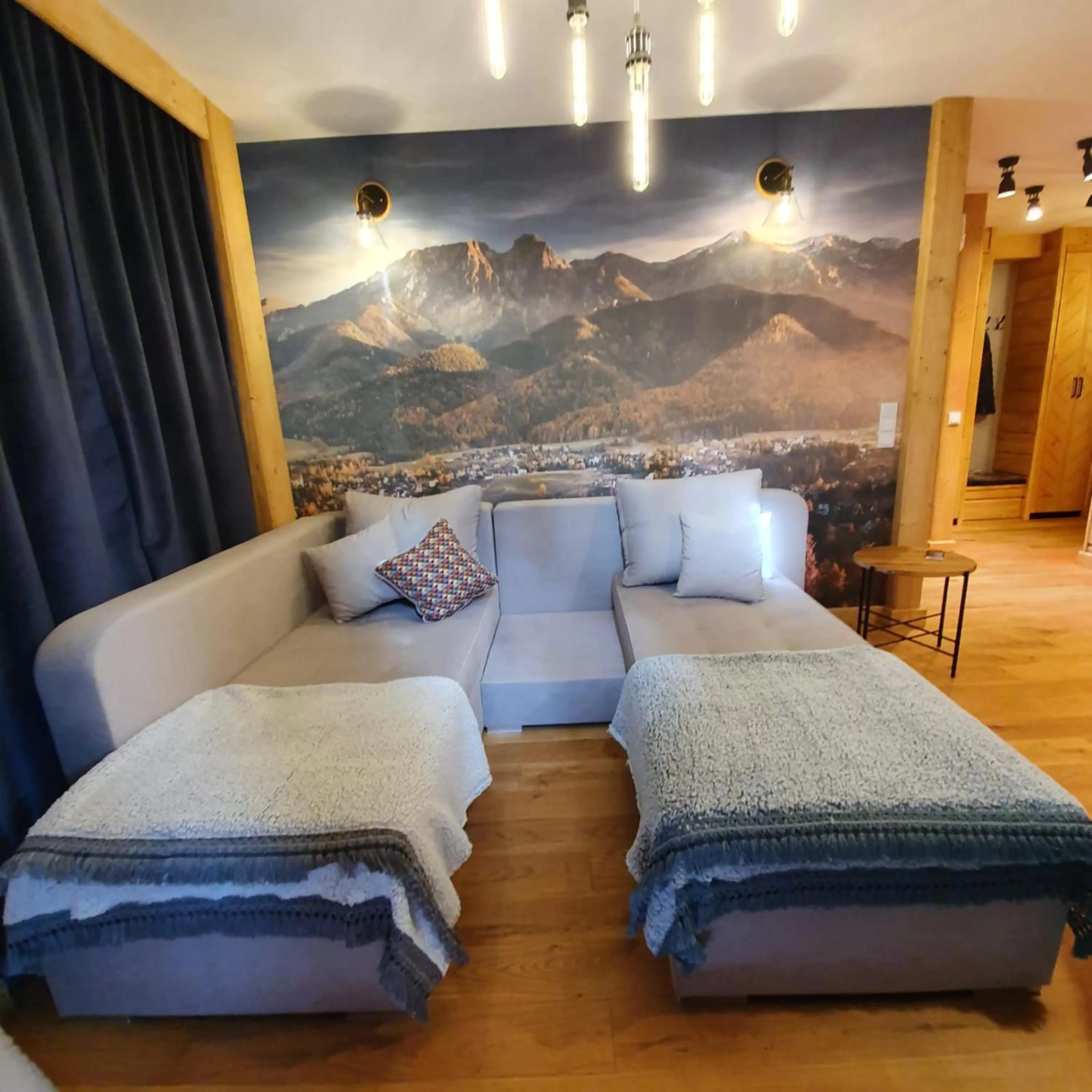 Living room, Bed in Aparthotel Giewont