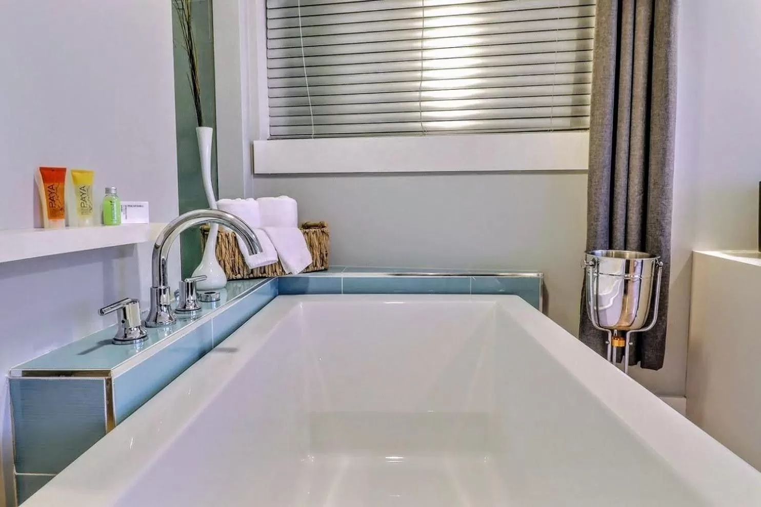 Bathroom in St. James' Gate, Boutique Hotel