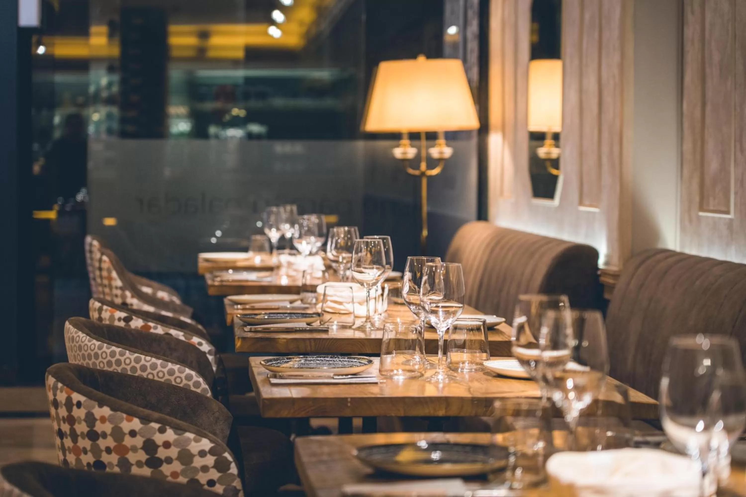 Restaurant/places to eat in Sunotel Aston