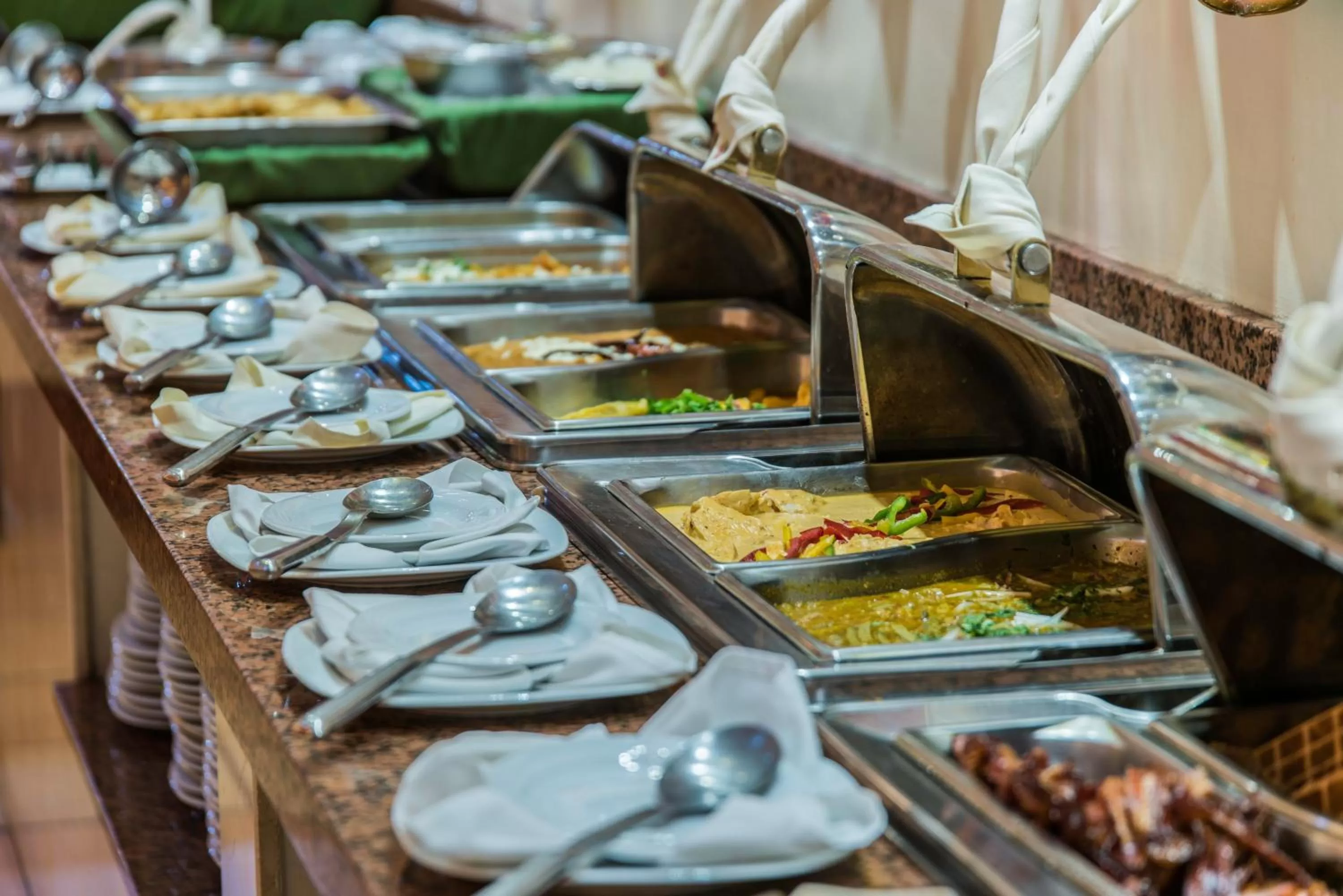 Restaurant/places to eat in Holiday Inn Guadalajara Expo Plaza del Sol by IHG