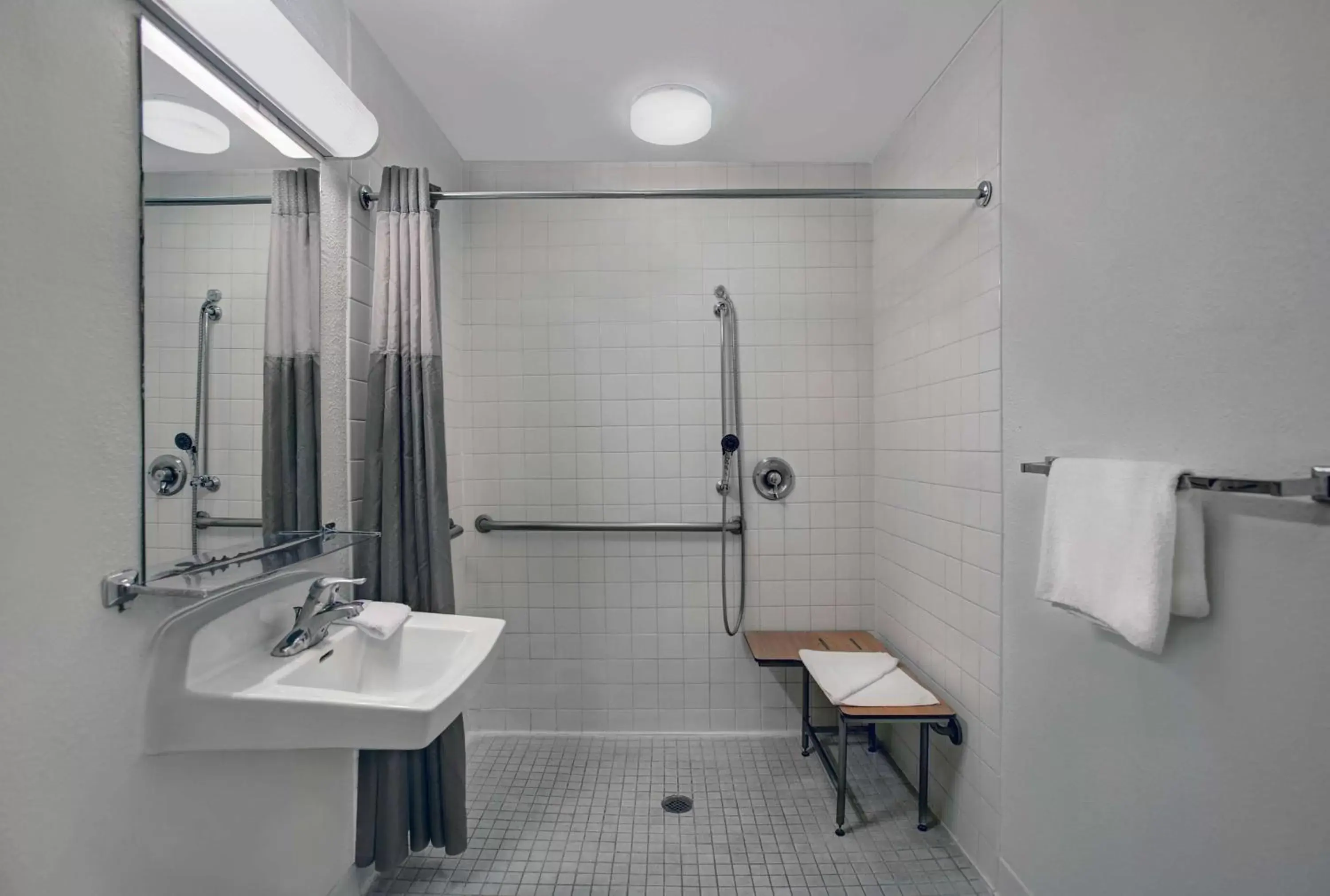 Double Room - Disability Access - Roll In Shower in Super 8 by Wyndham Santa Clara Double Room - Disability Access - Roll In Shower in Super 8 by Wyndham Santa Clara