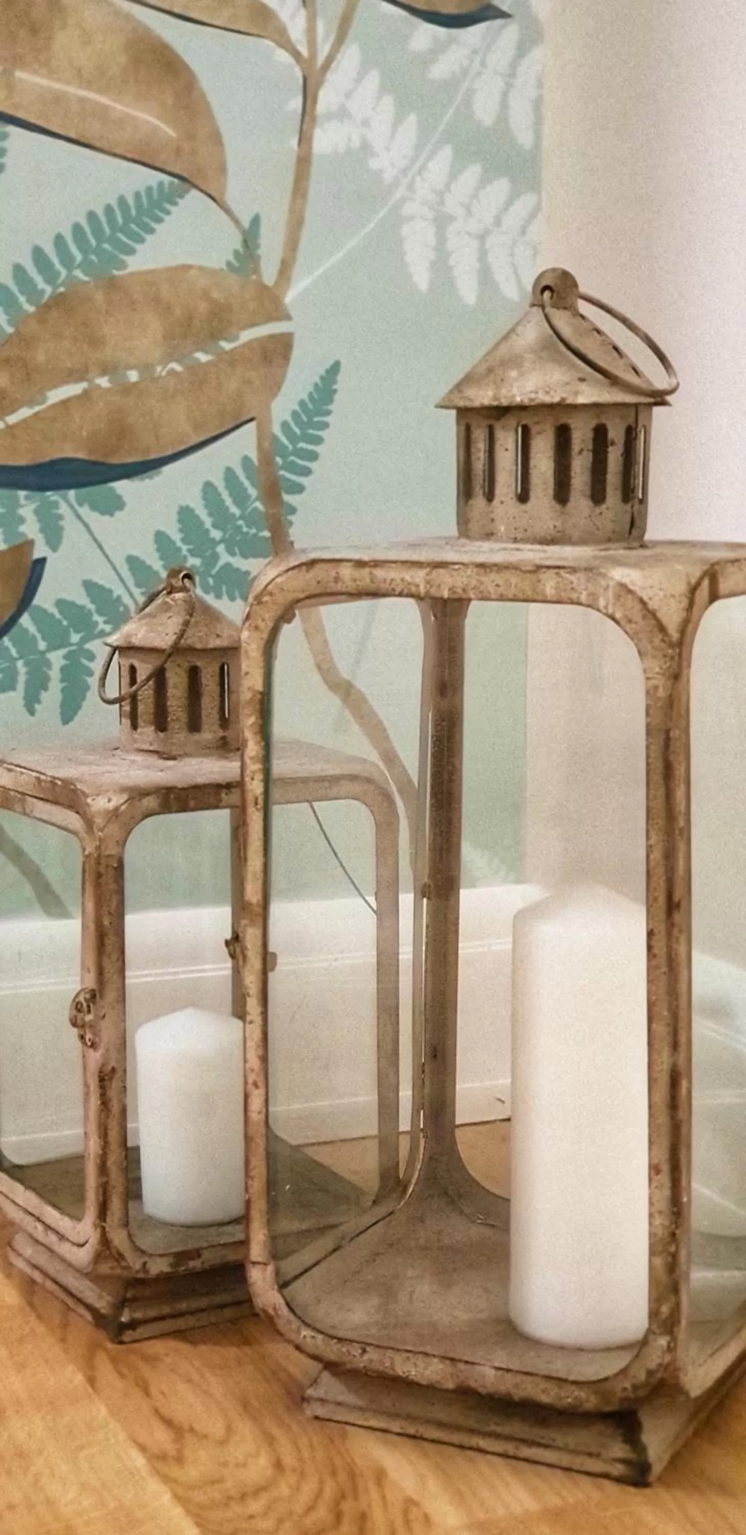 Decorative detail in Domus D'Angelo B&B