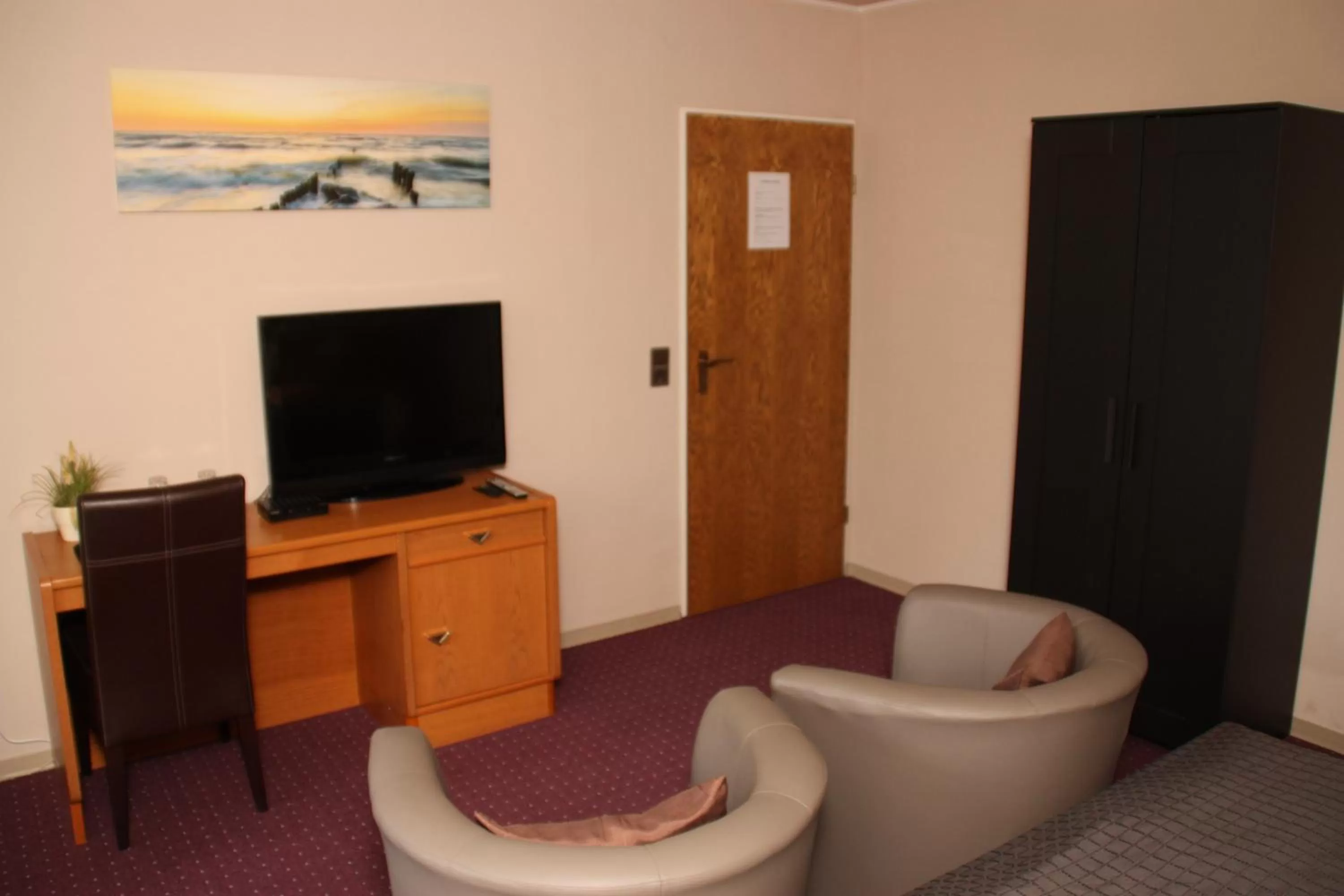 Decorative detail, TV/Entertainment Center in Landhaus Riedel