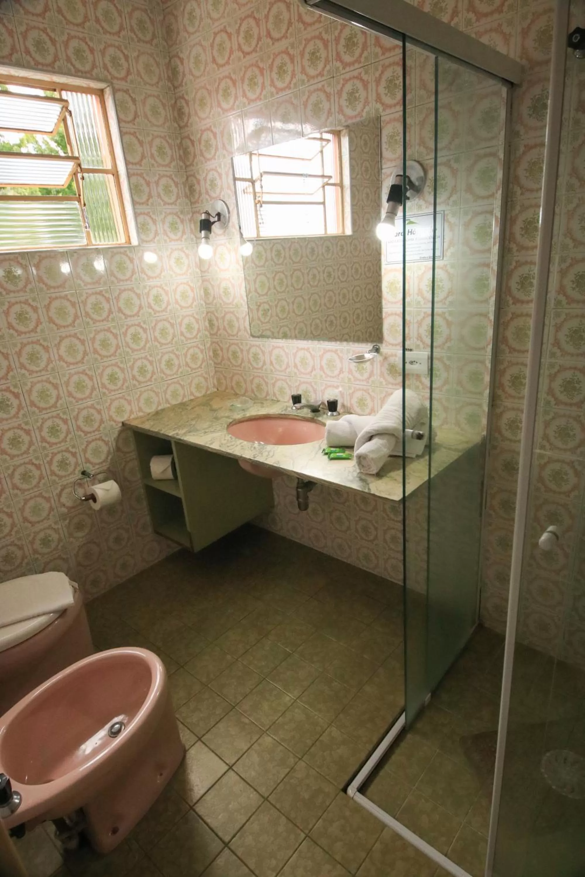 Bathroom in Pousada Curumi