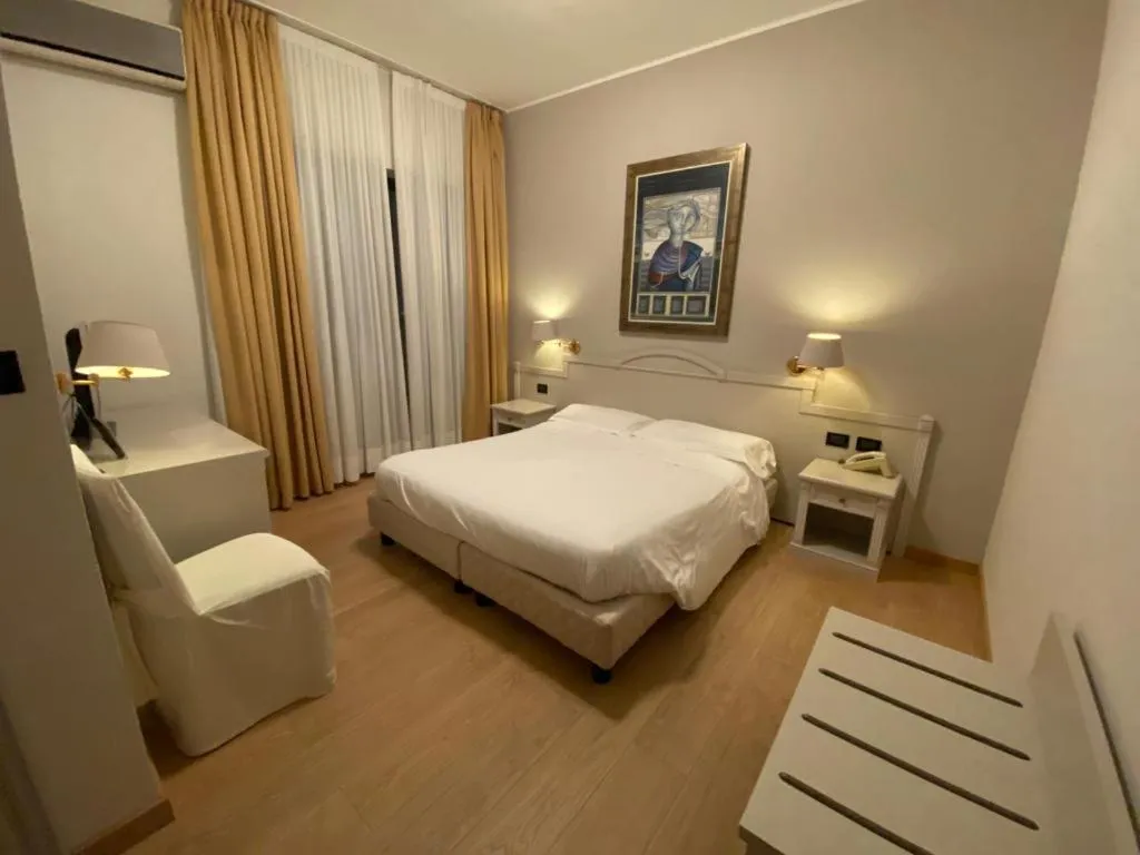 Bed in Hotel Cinzia Ristorante Christian e Manuel