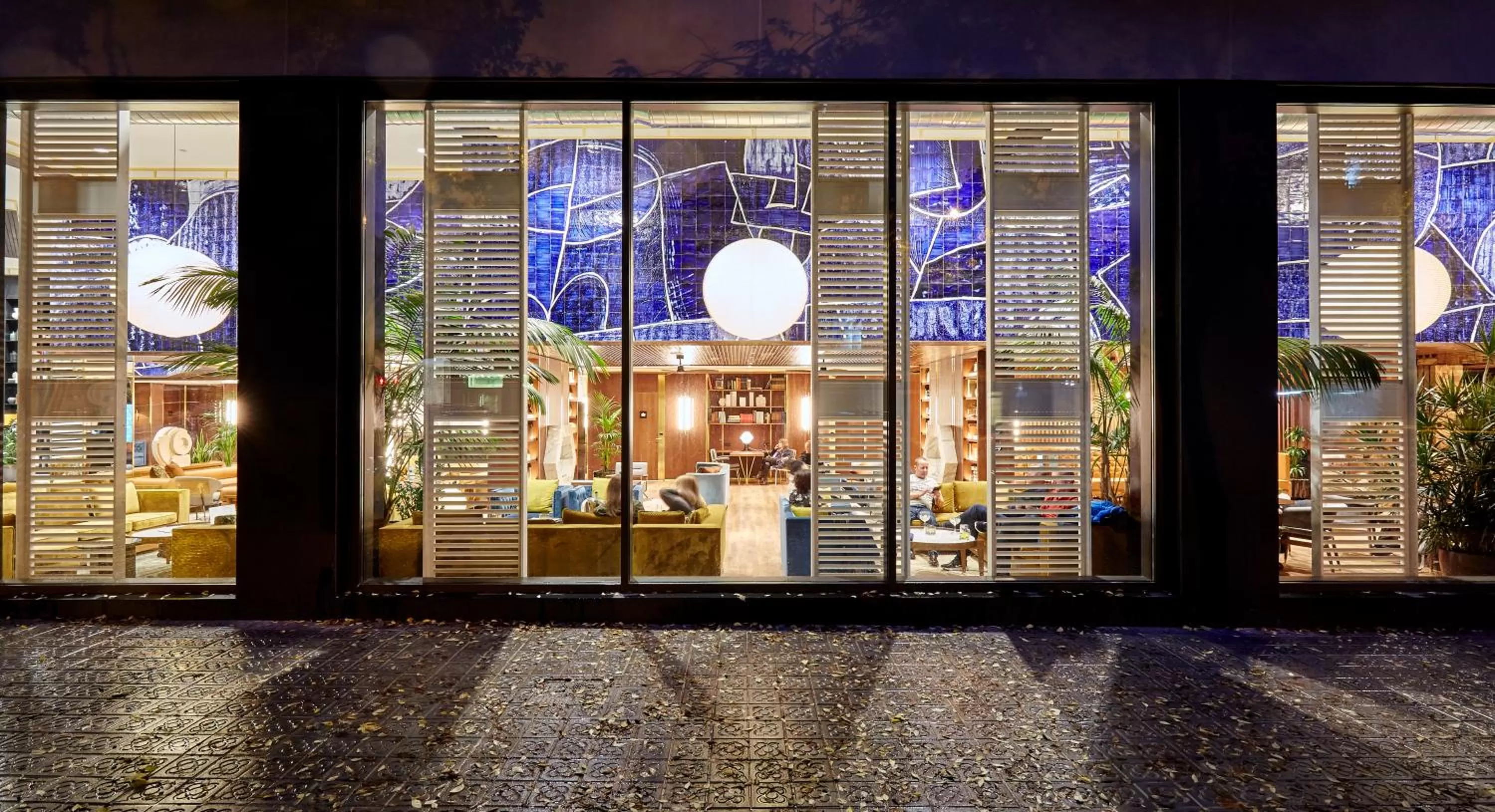 Facade/entrance in Radisson Blu 1882 Hotel, Barcelona Sagrada Familia