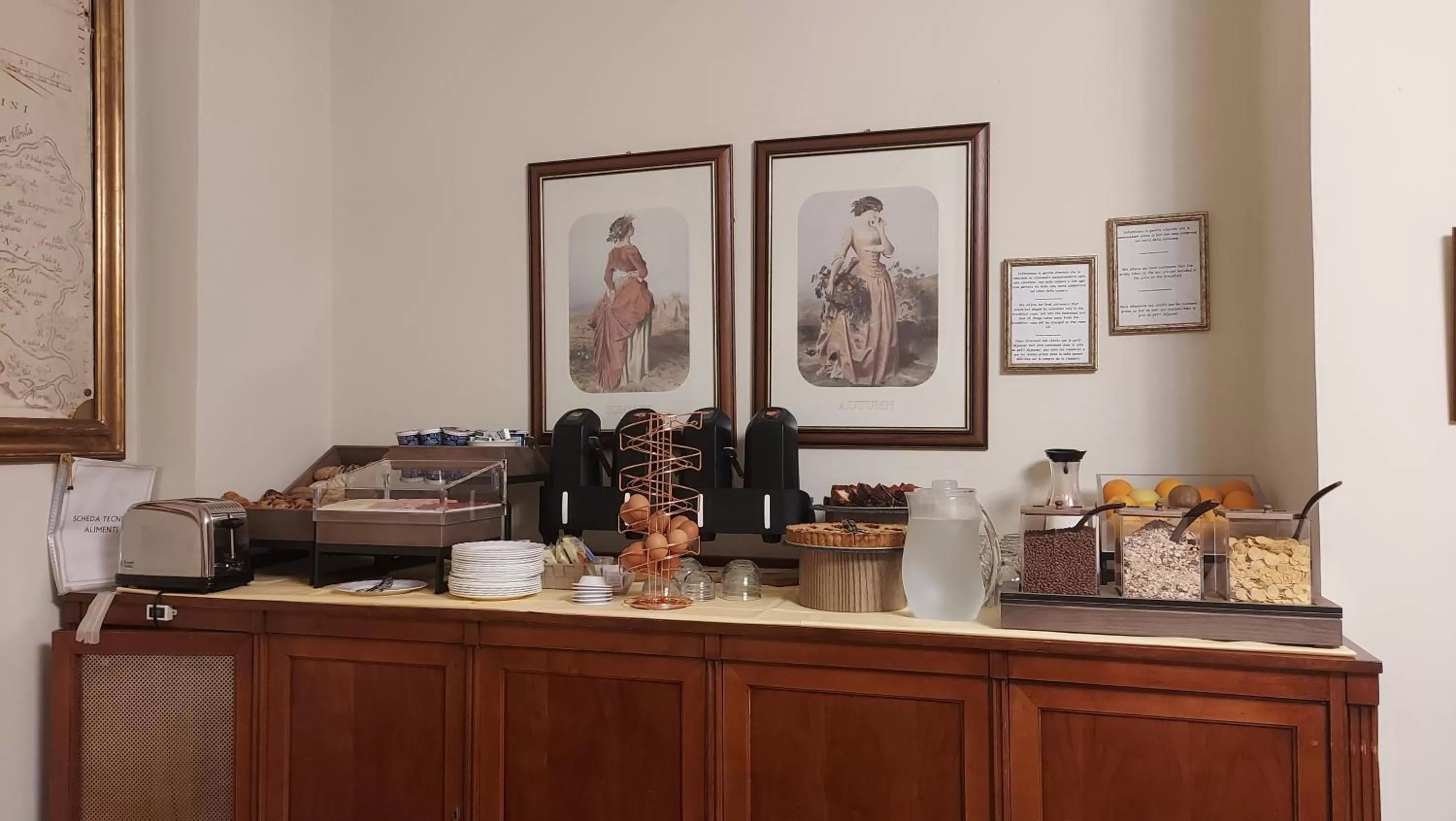 Breakfast in Hotel Bigallo