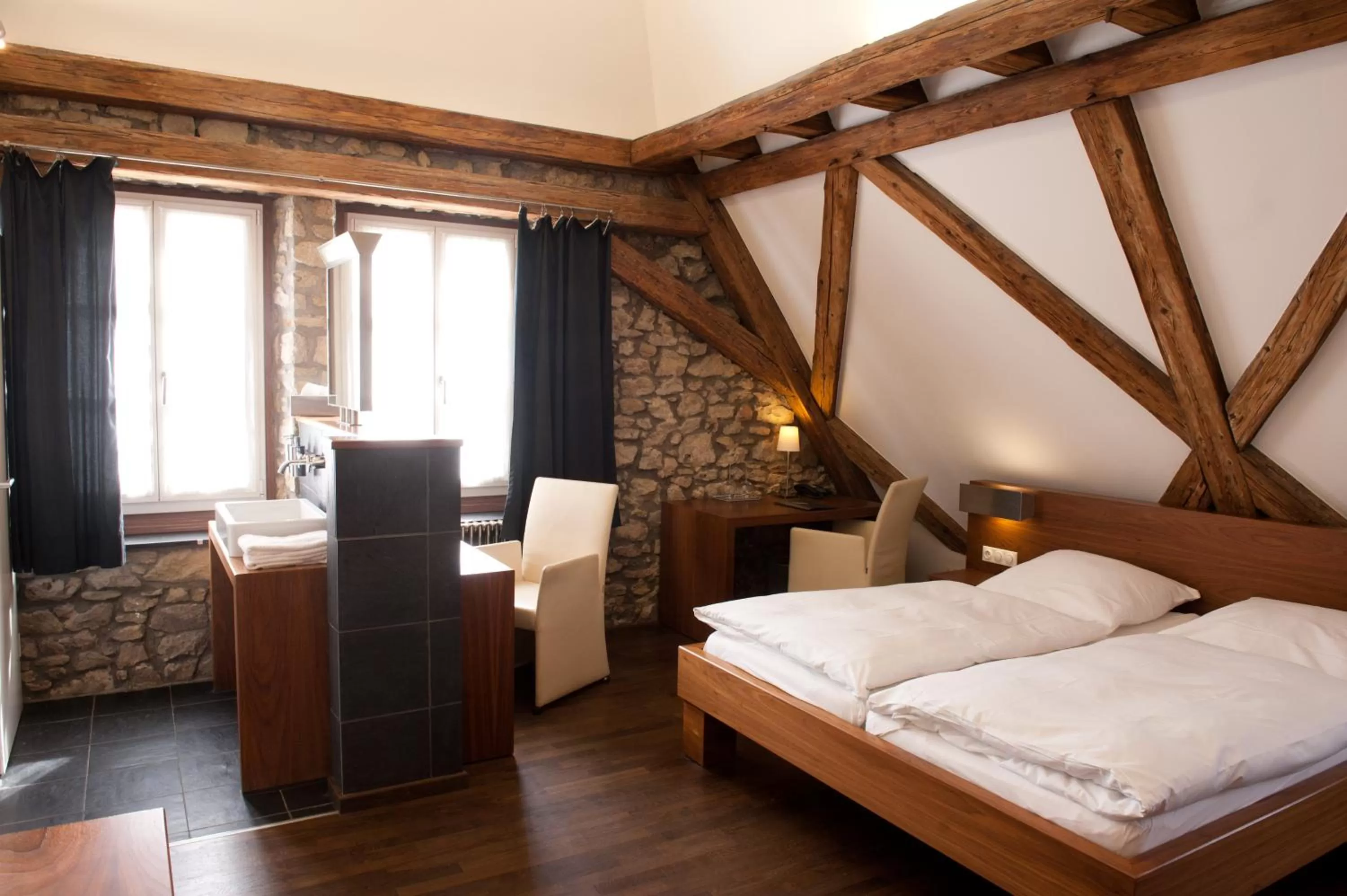 Photo of the whole room in Wein Hotel Koegler