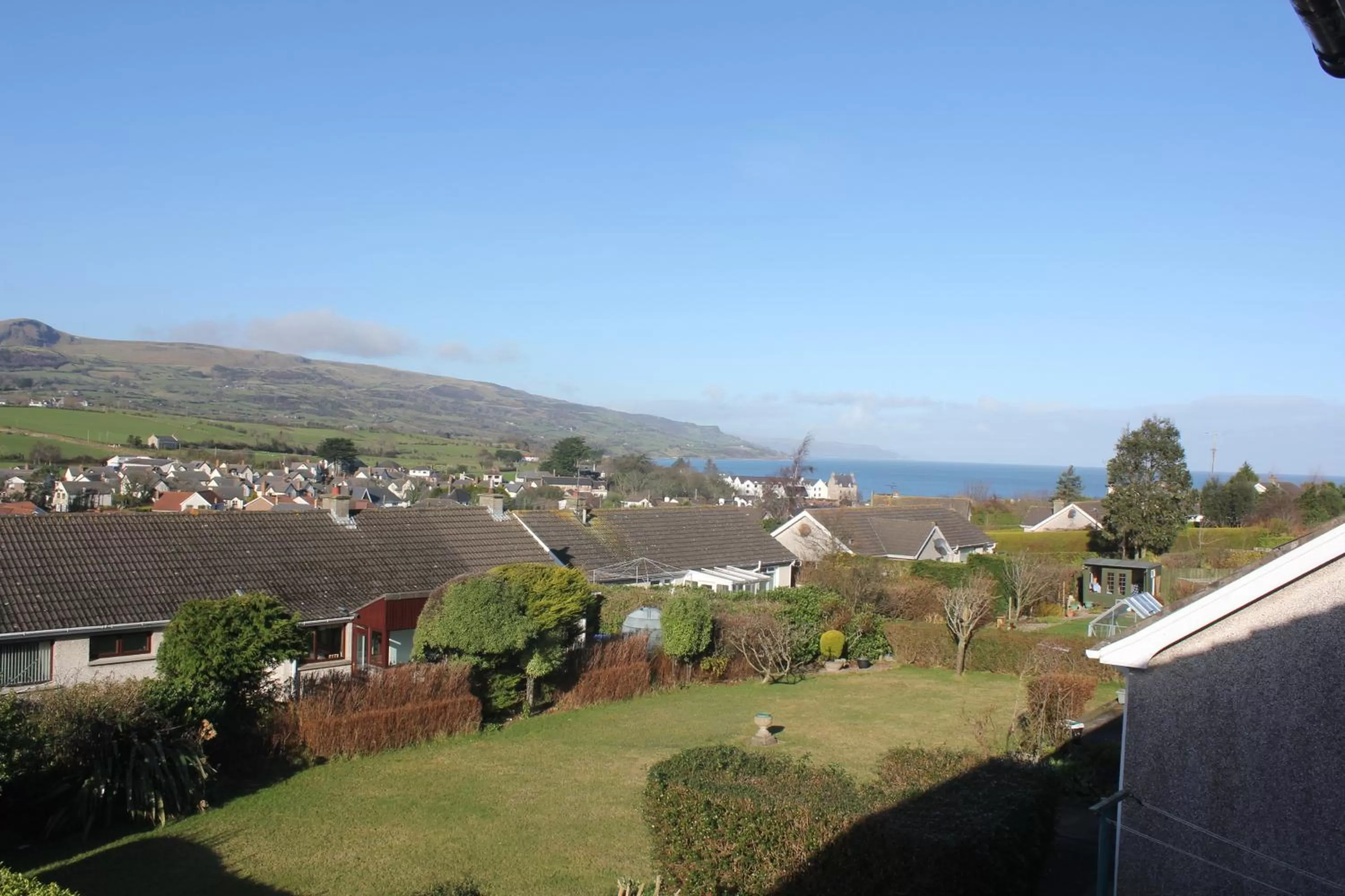 Mountain view in Cairnview Bed and Breakfast