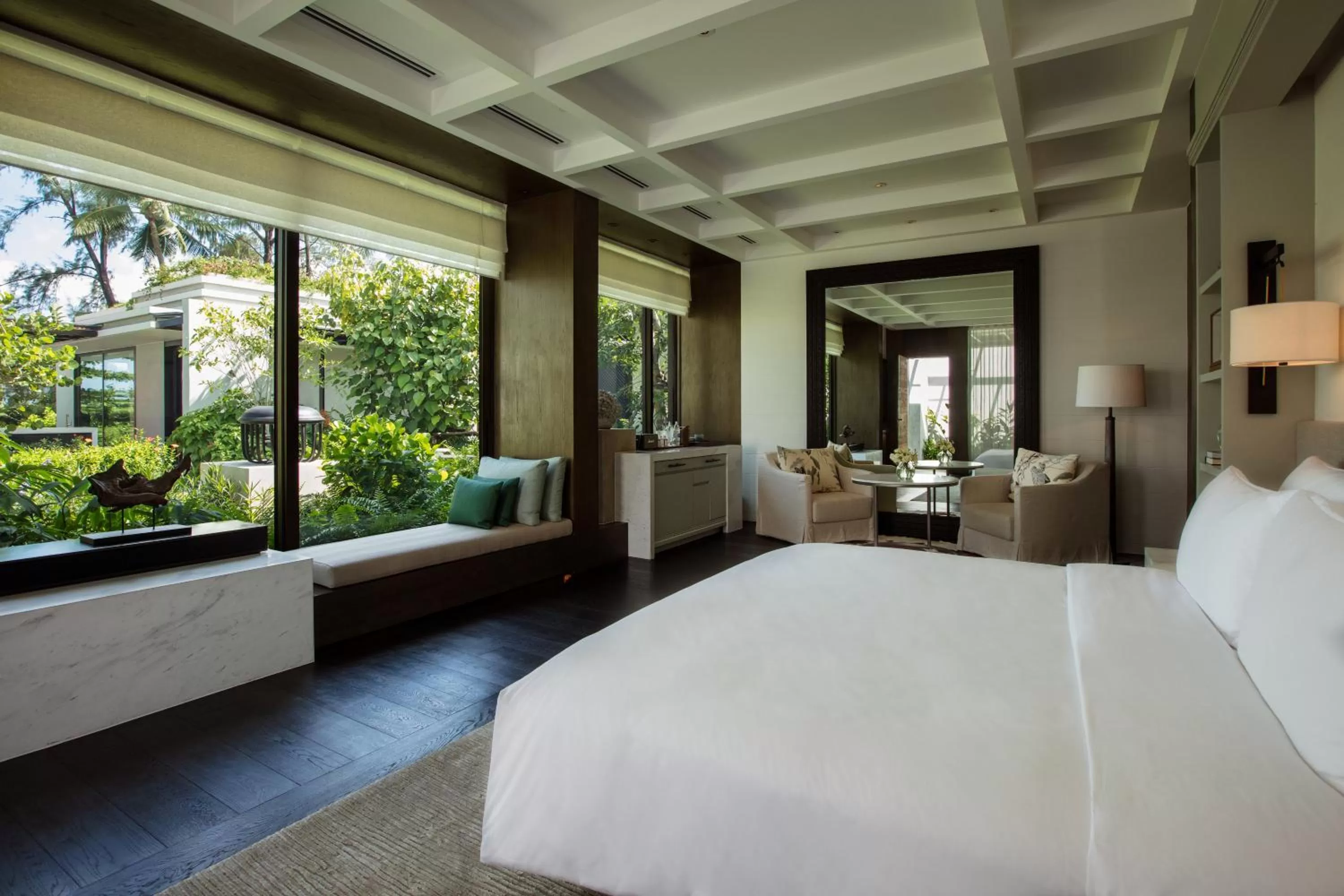 Bed in Rosewood Phuket