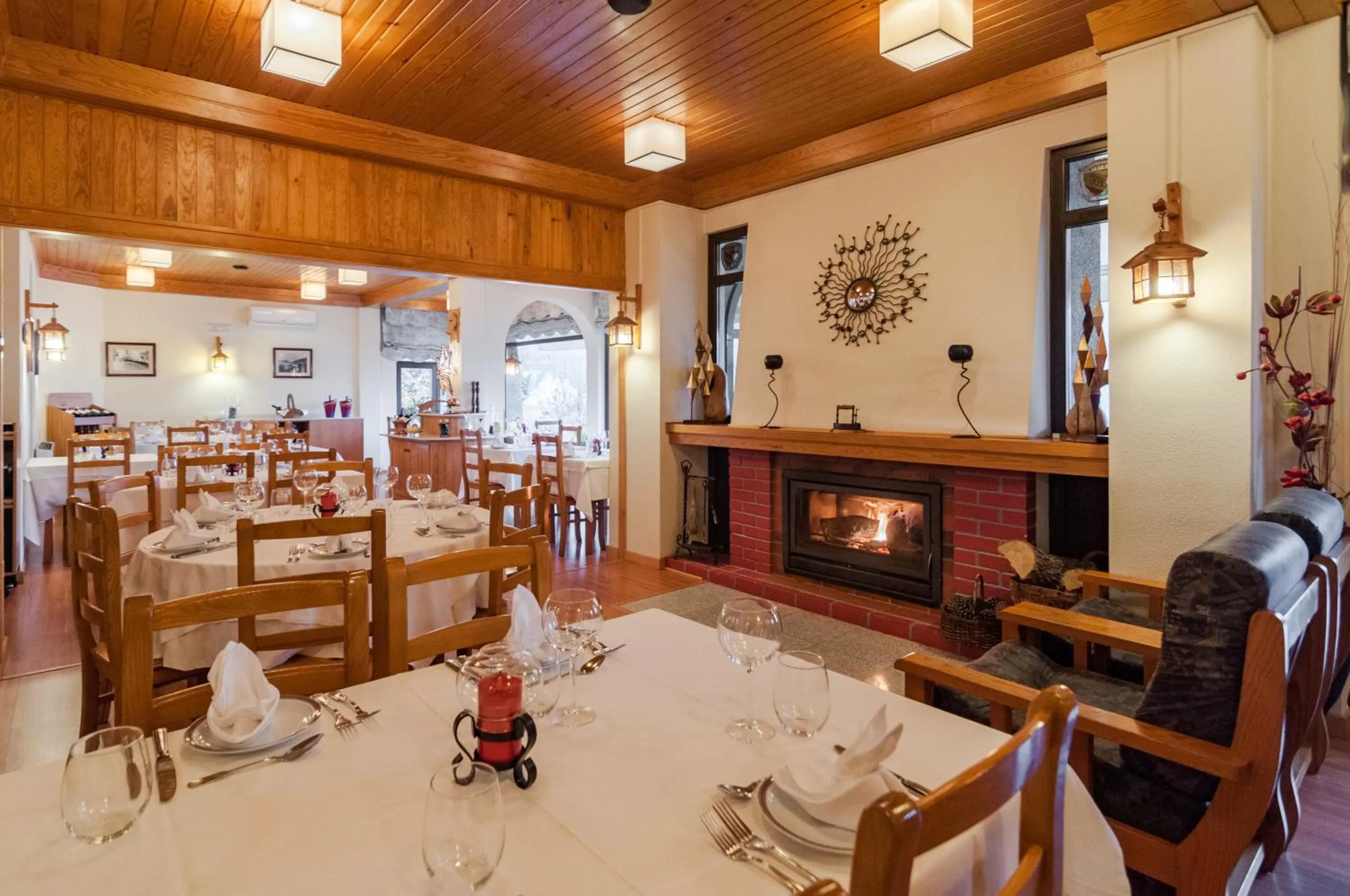 Restaurant/places to eat in Hotel Berne