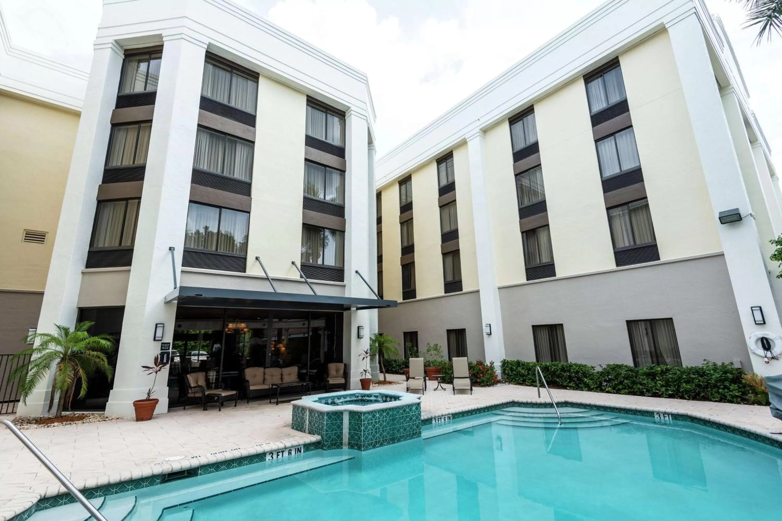Pool view in Hampton Inn Boca Raton