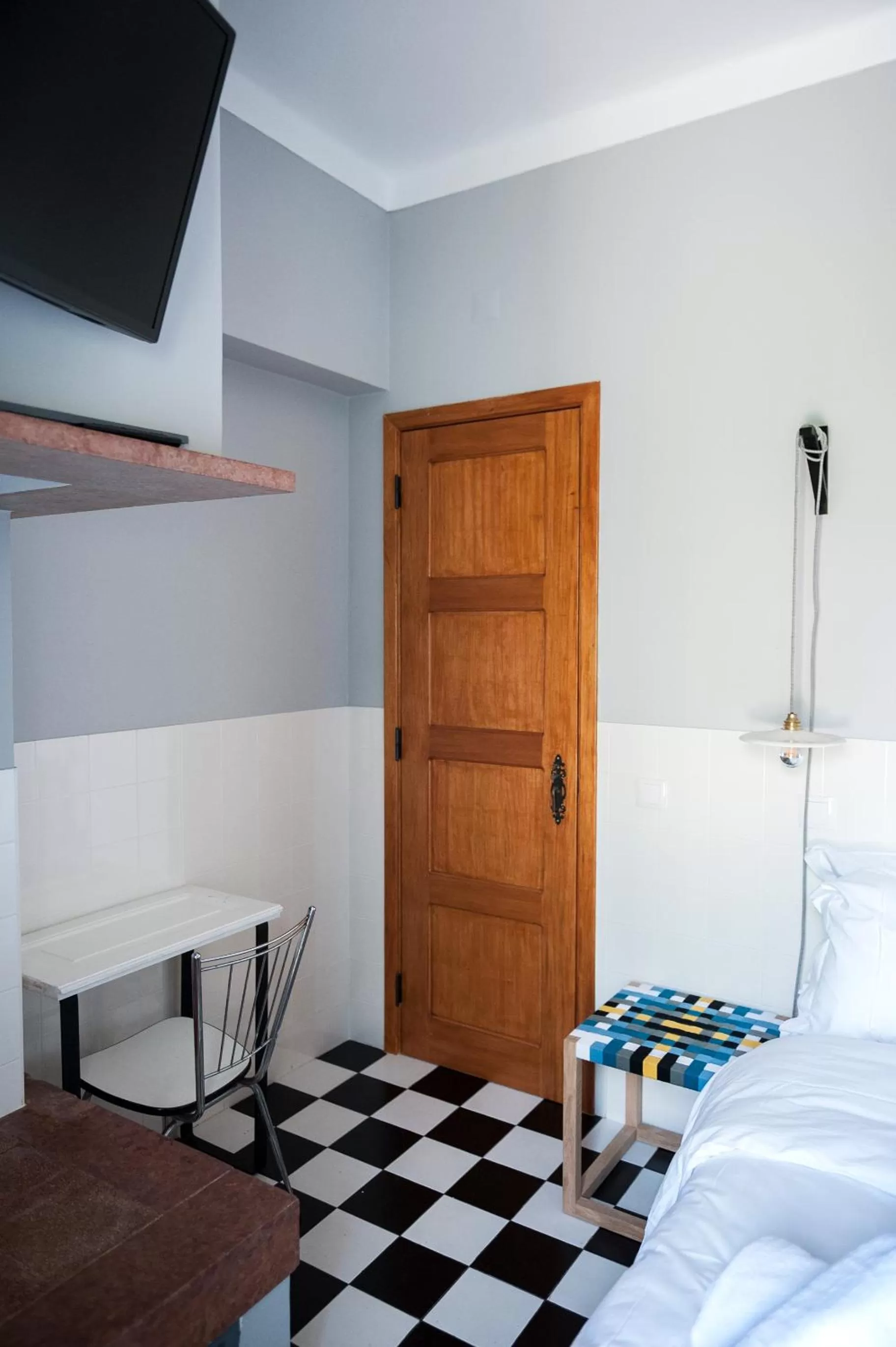 Bed in Lemon Tree Stay