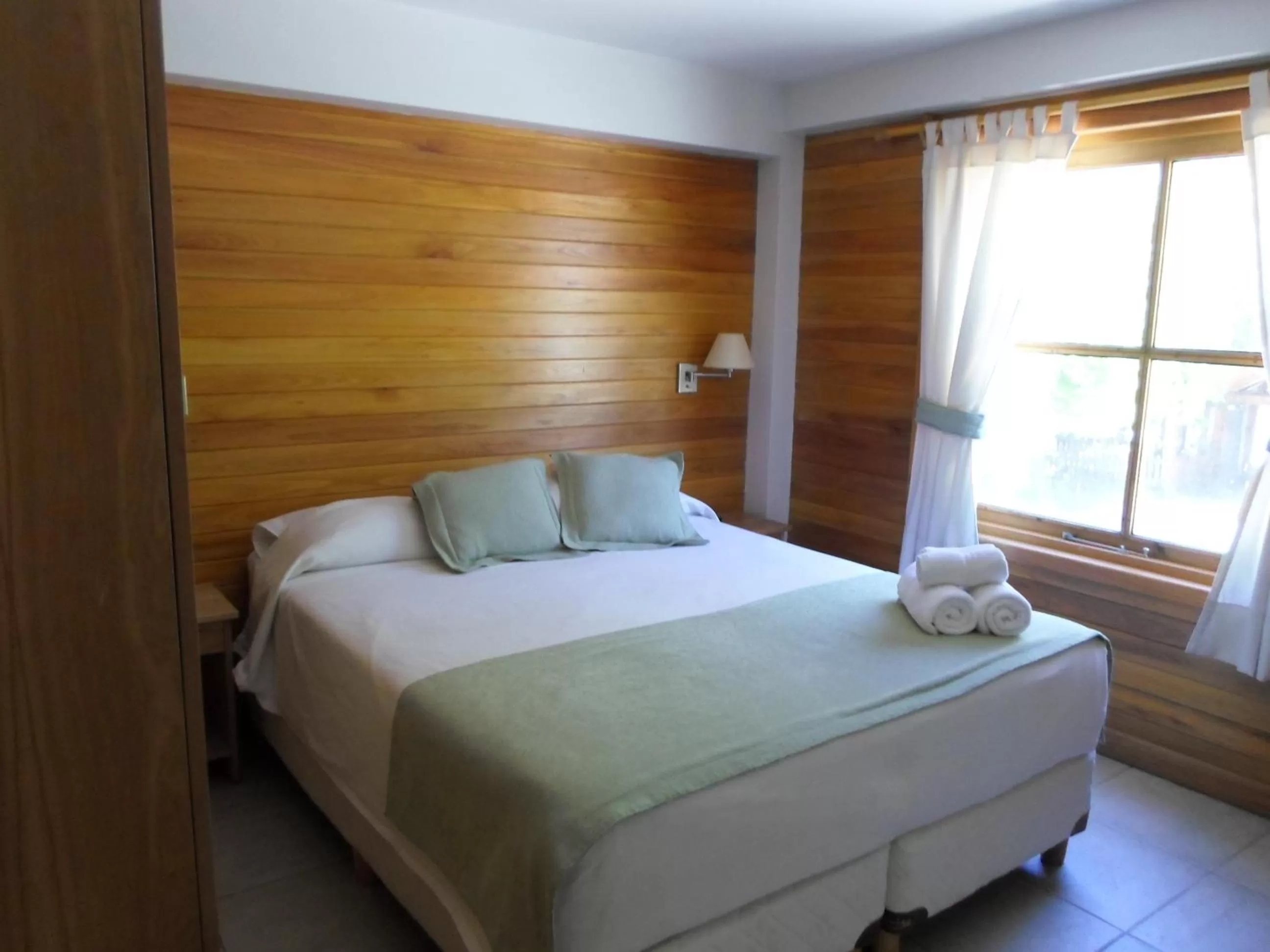 Bed in Apart Hotel Robles del Sur