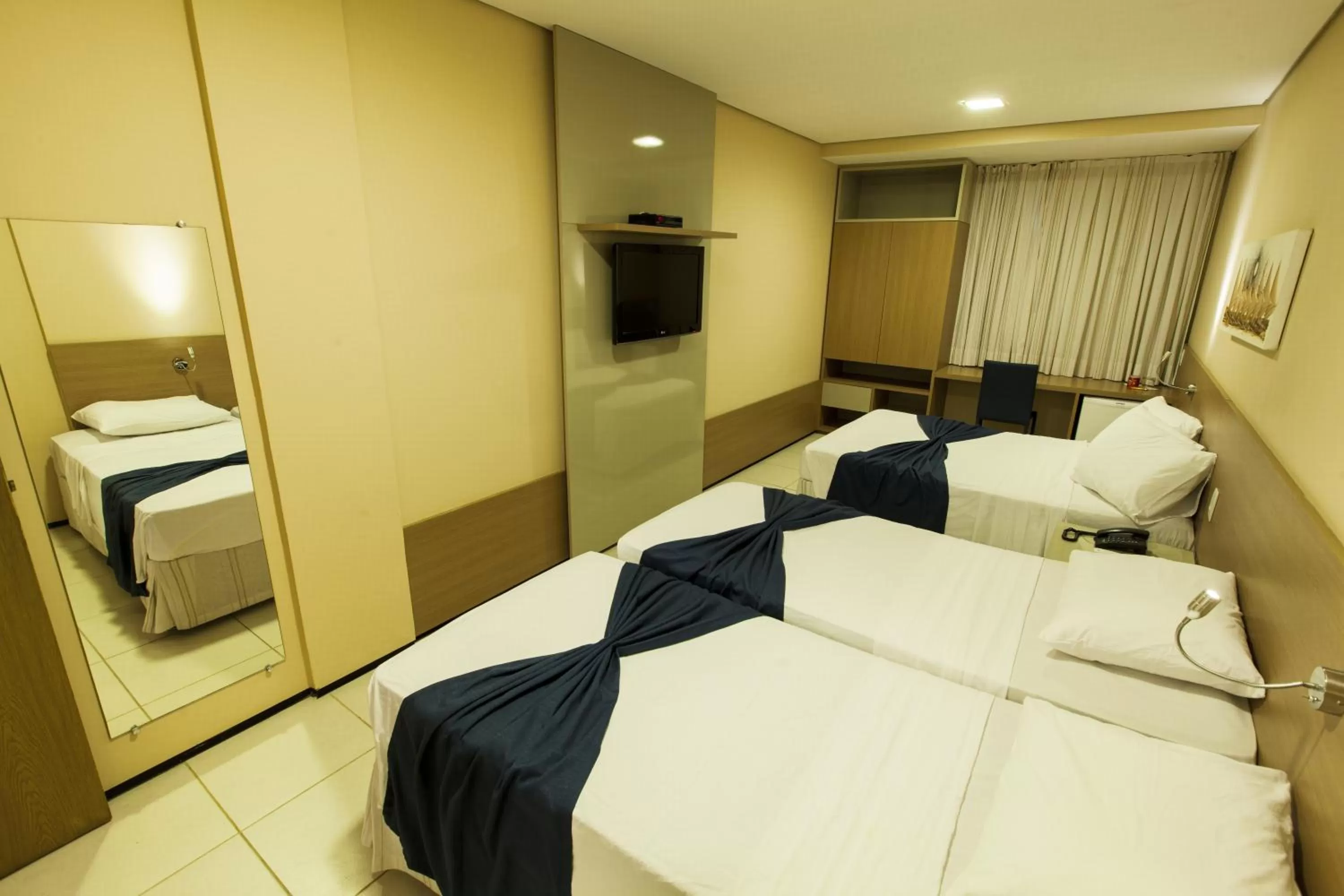 Photo of the whole room, Bed in Fortaleza Mar Hotel