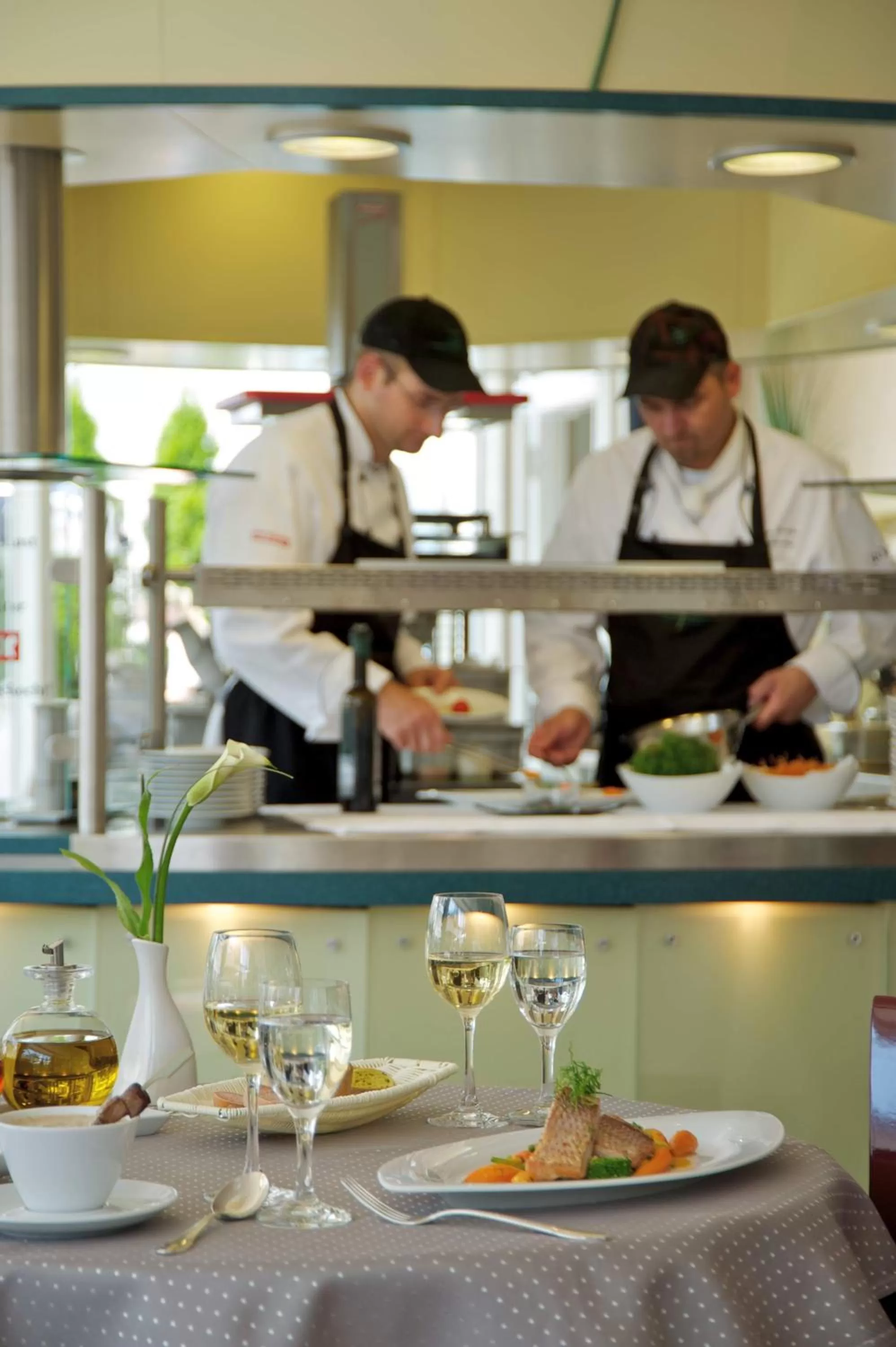 Restaurant/places to eat in Der Sonnenhof